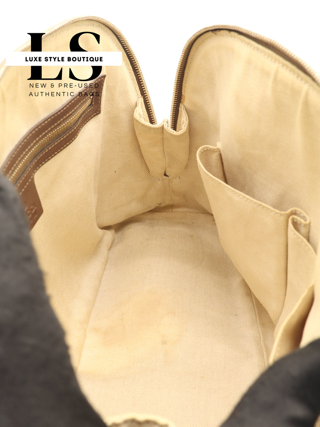 Gucci GG Supreme Monogram Nice Top Handle Dome Bag