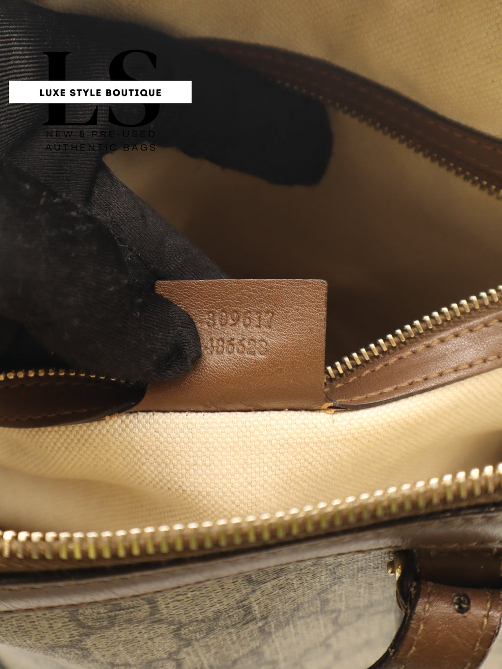 Gucci GG Supreme Monogram Nice Top Handle Dome Bag