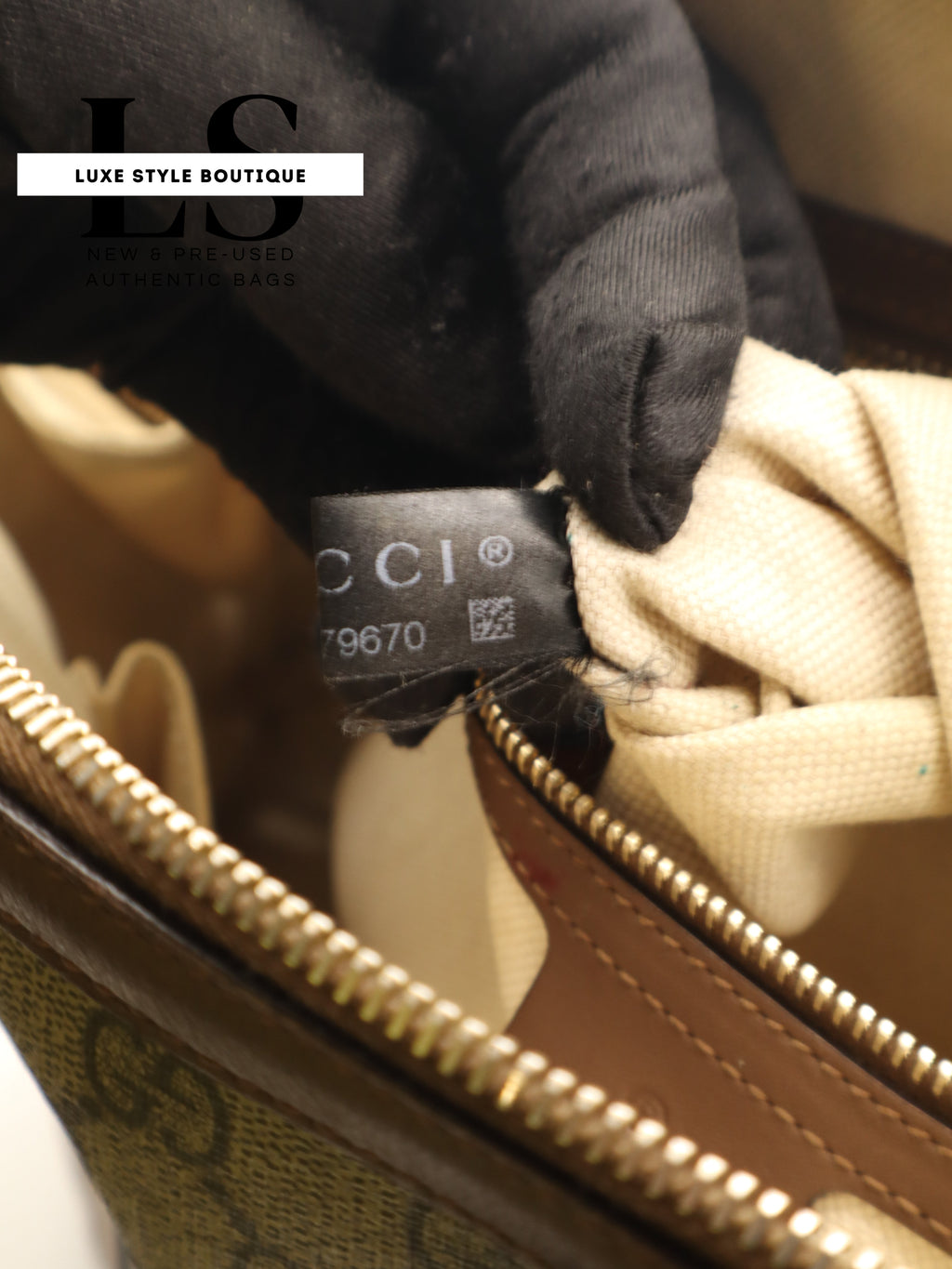 Gucci GG Supreme Monogram Nice Top Handle Dome Bag
