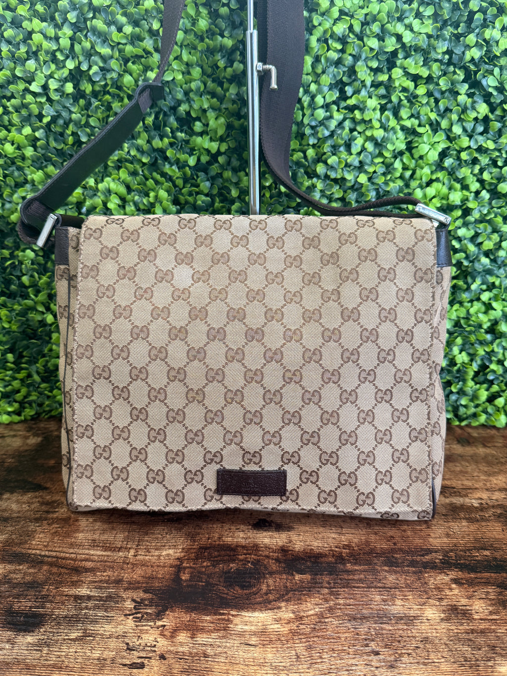 Gucci Flap Messenger GG Canvas