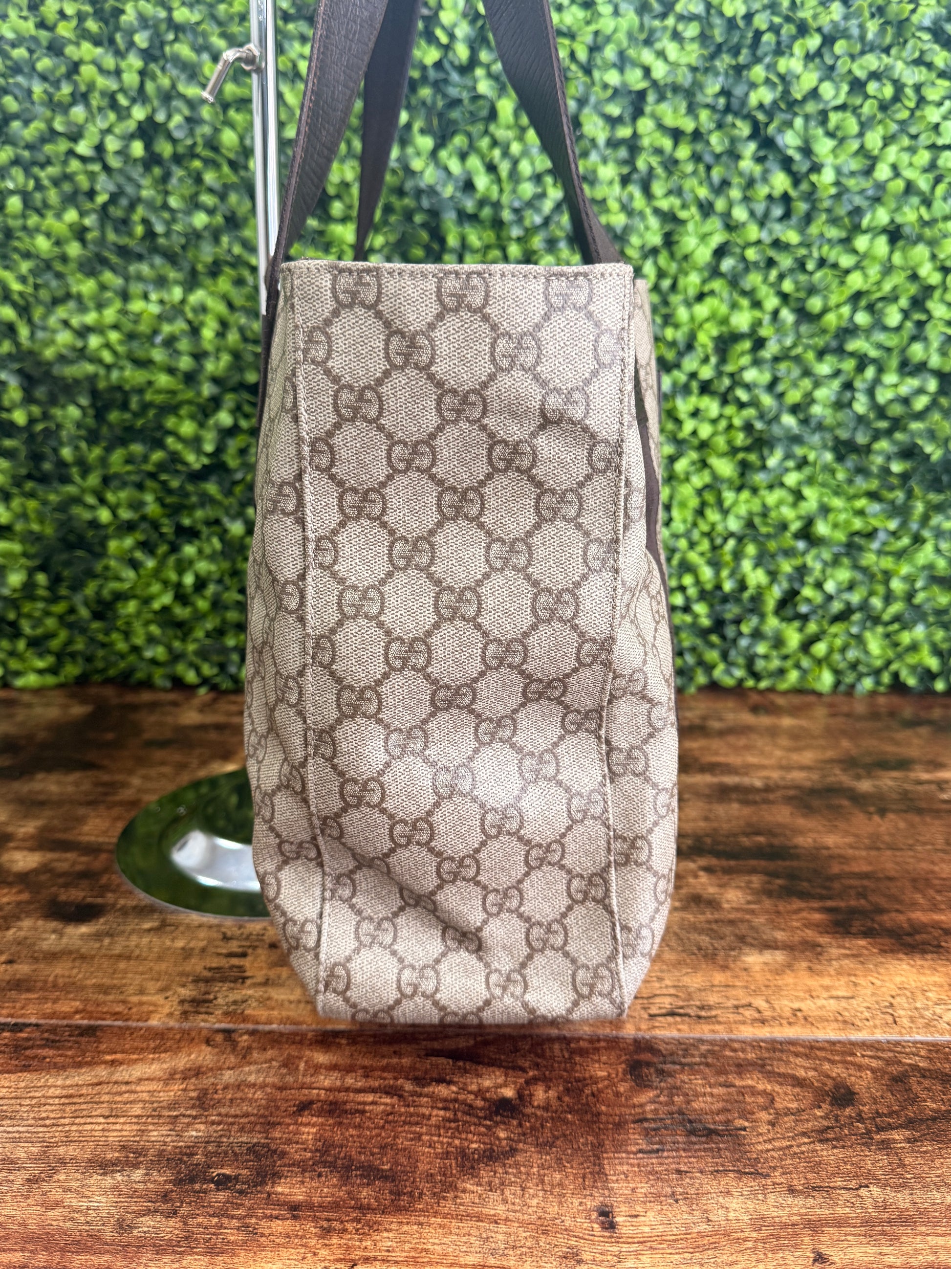 Gucci GG Canvas Supreme Tote