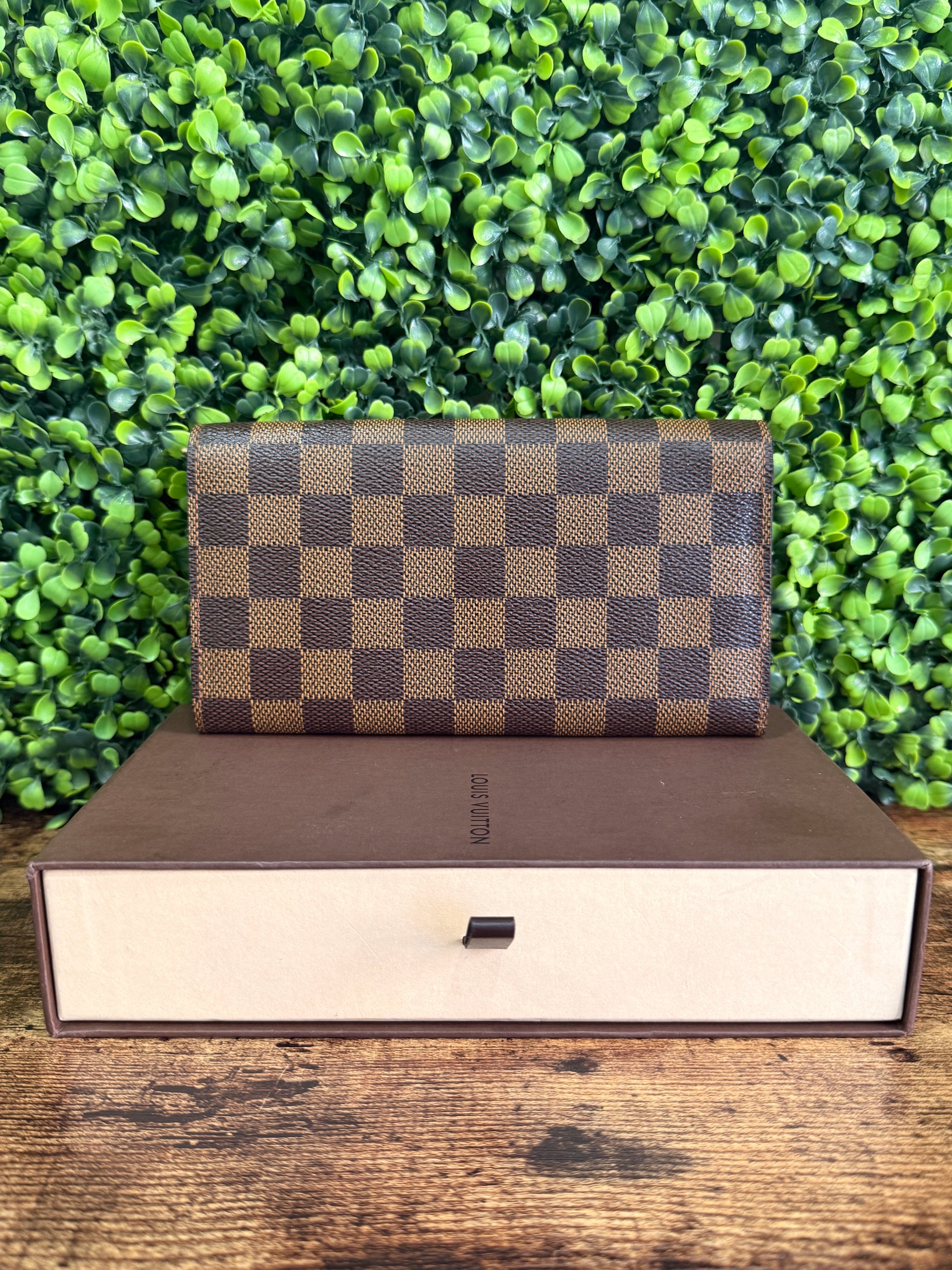 Louis Vuitton Sarah Wallet Damier Ebene