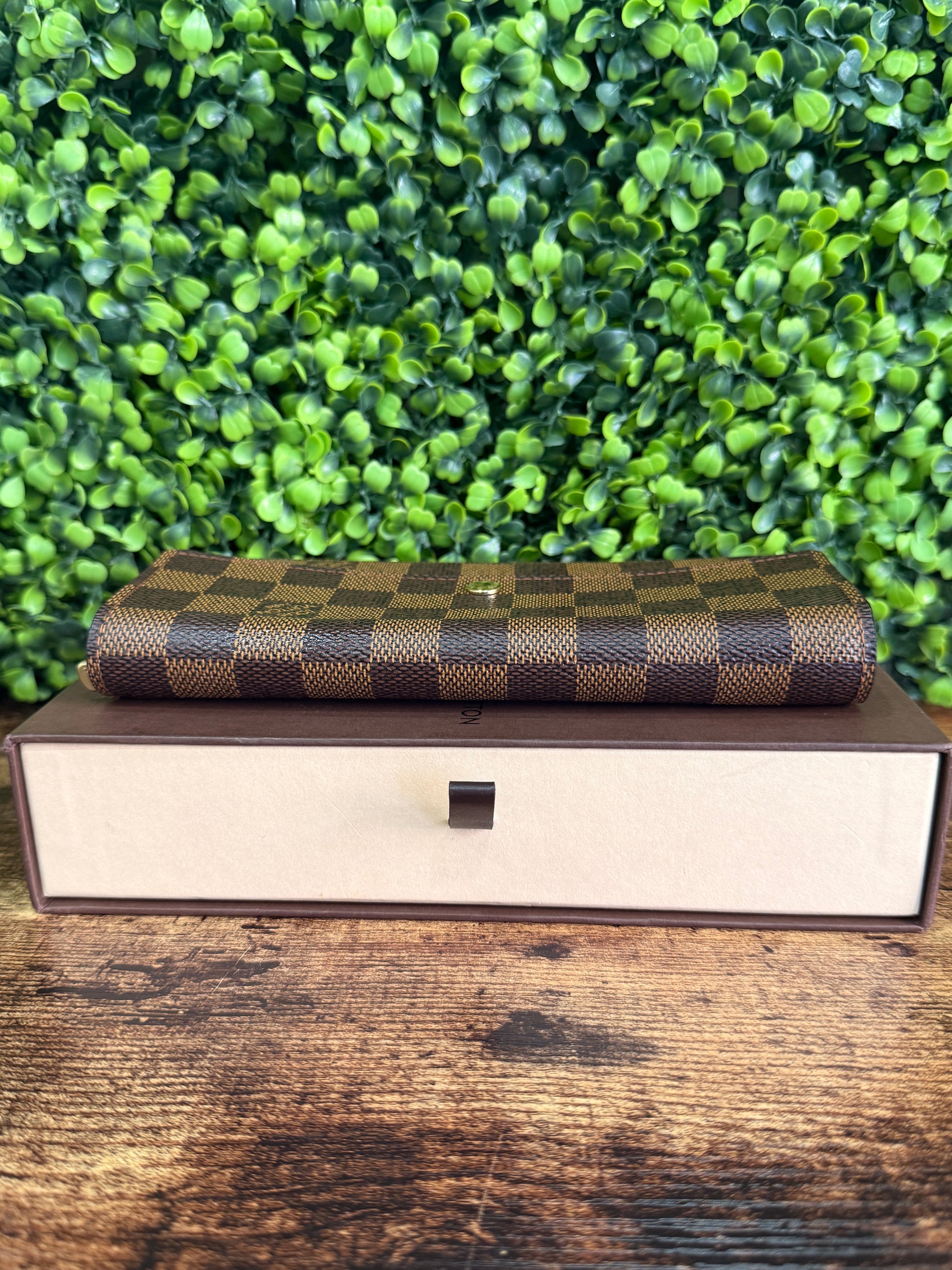 Louis Vuitton Sarah Wallet Damier Ebene