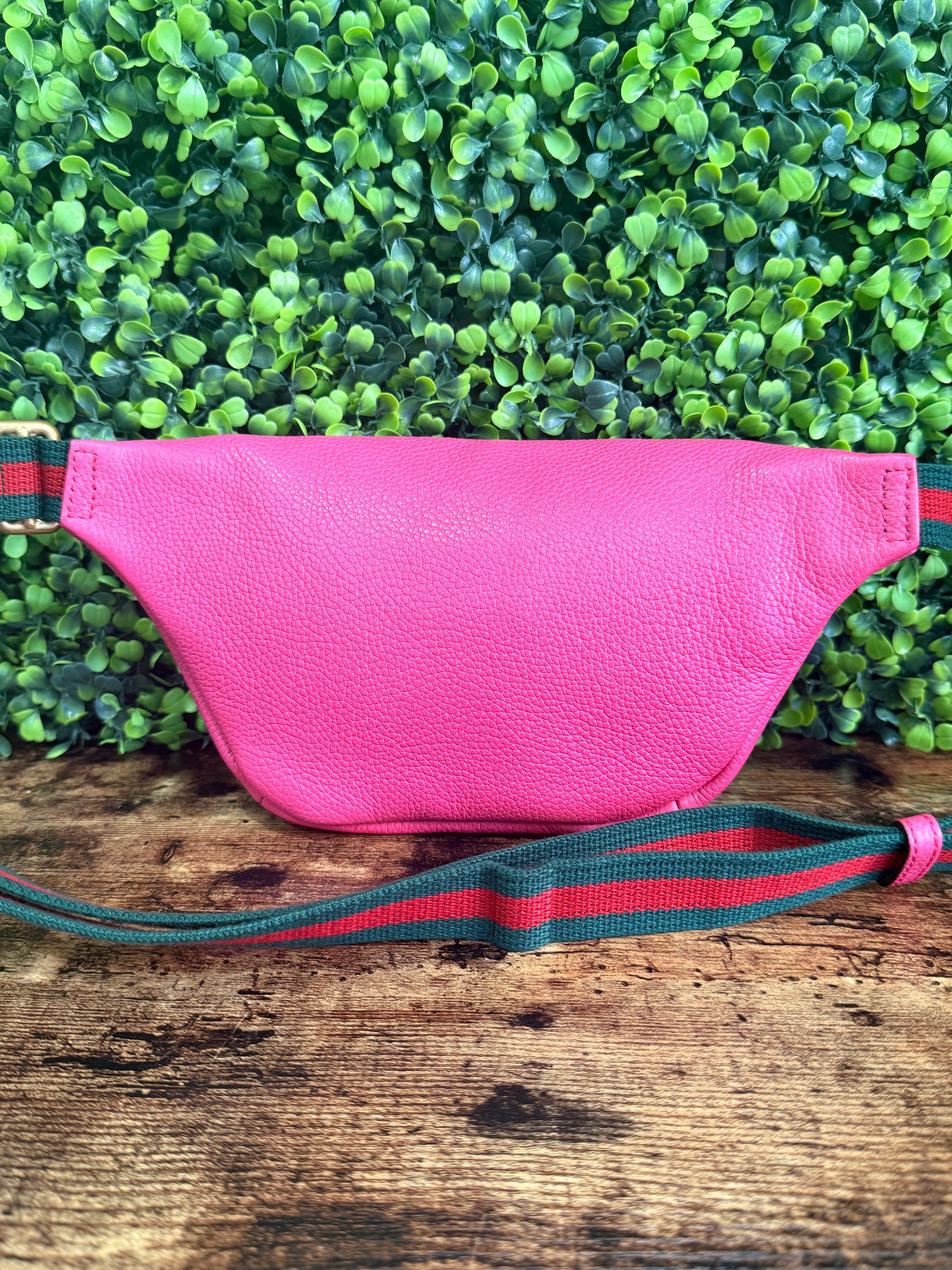 Gucci Pink Crossbody Retro Logo Print