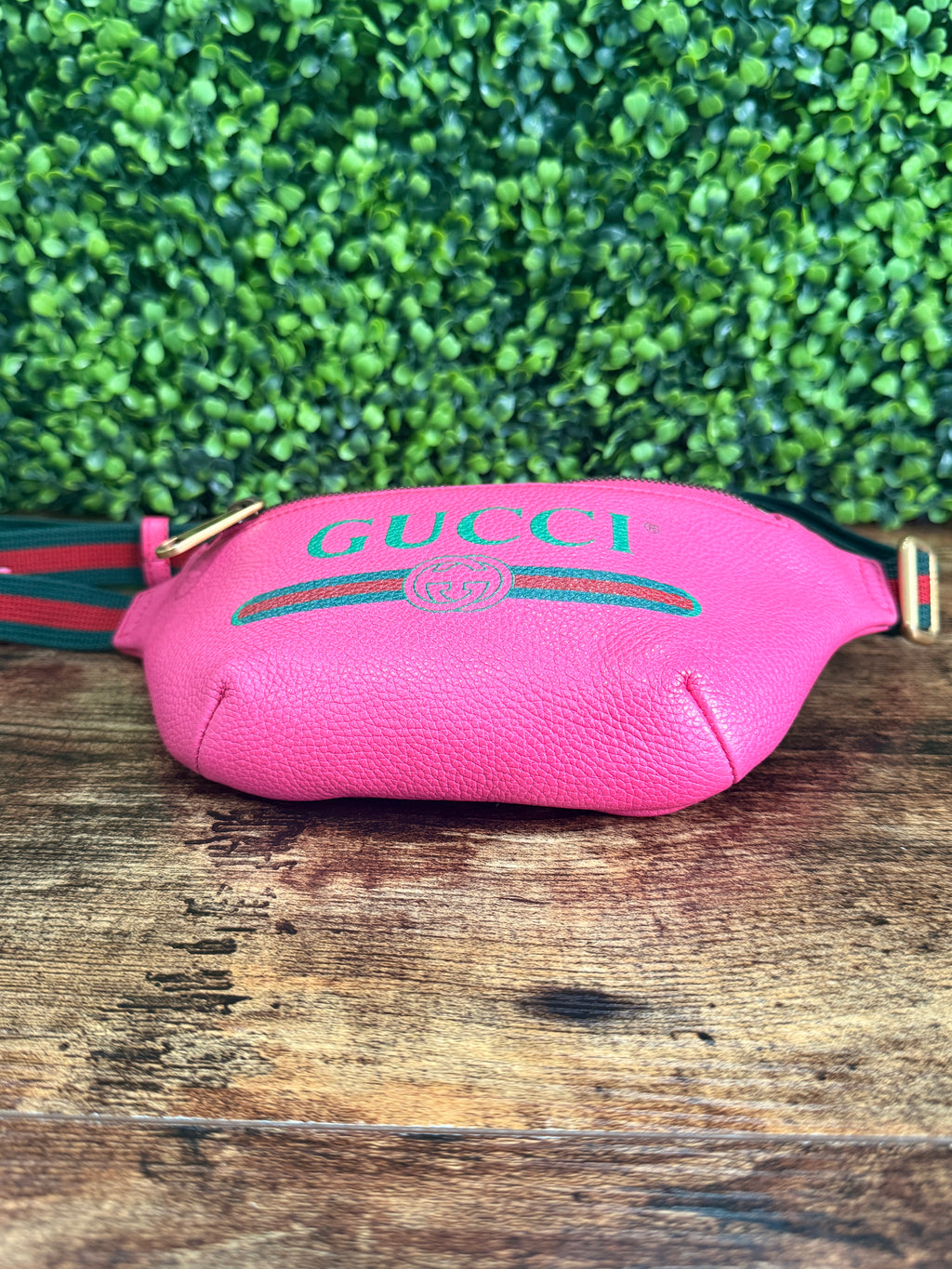 Gucci Pink Crossbody Retro Logo Print