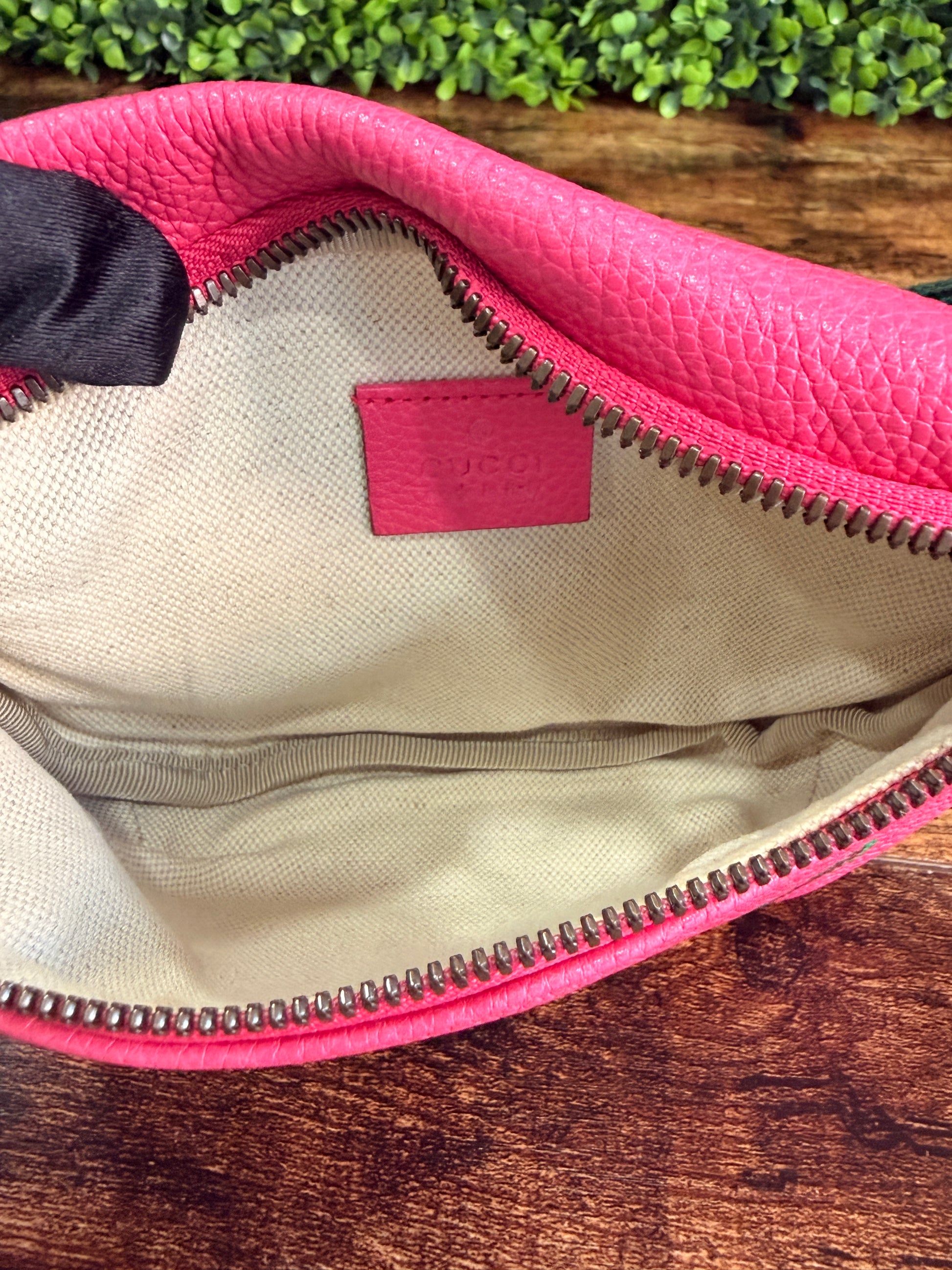 Gucci Pink Crossbody Retro Logo Print