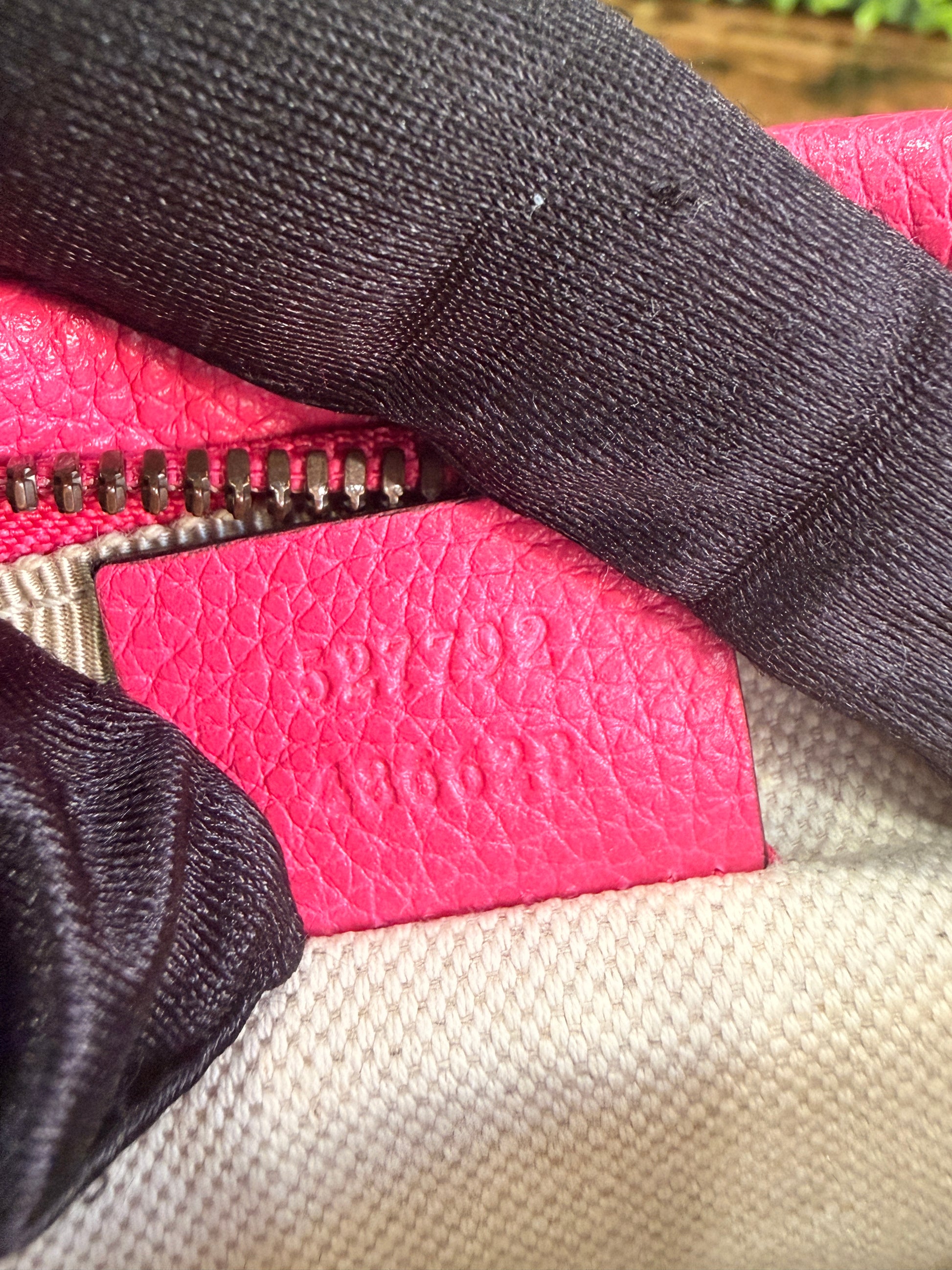 Gucci Pink Crossbody Retro Logo Print
