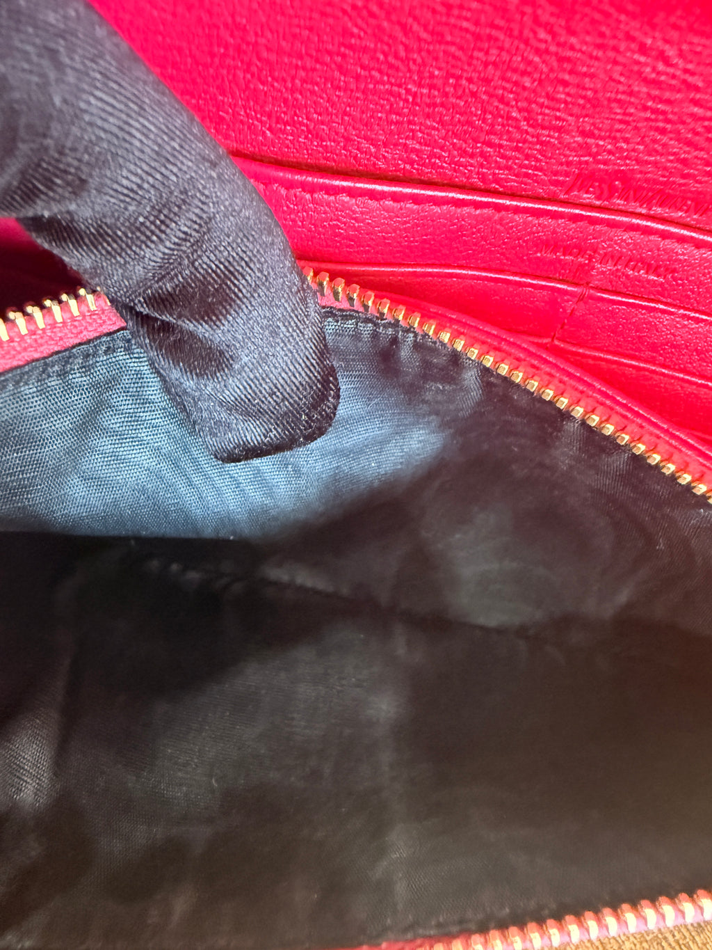 YSL Belle Wallet Hot Pink