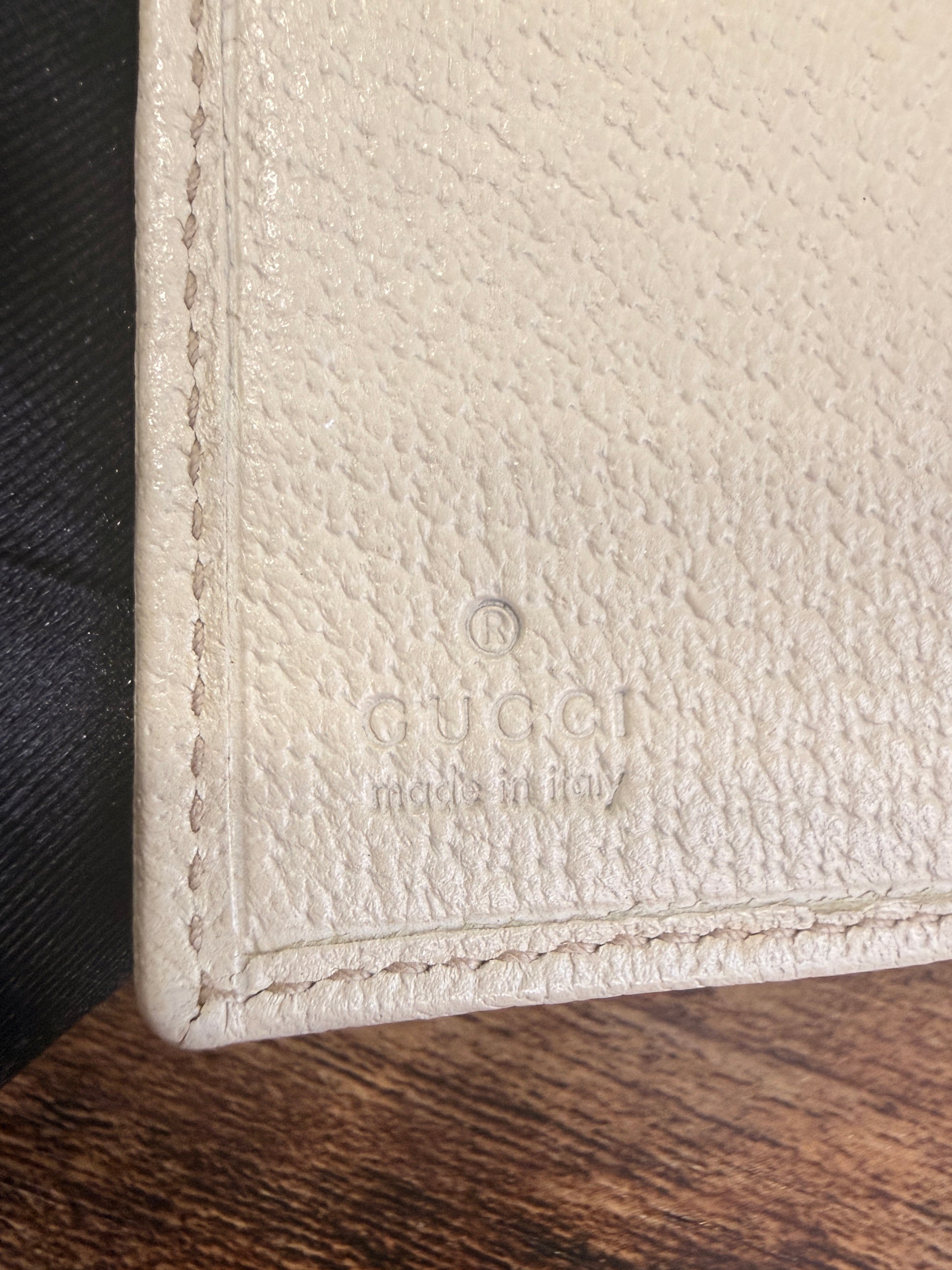 Gucci Abbey D-Ring GG Canvas Wallet
