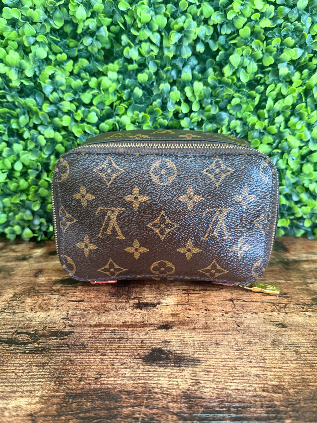 Louis Vuitton Monogram Trousse Blush PM