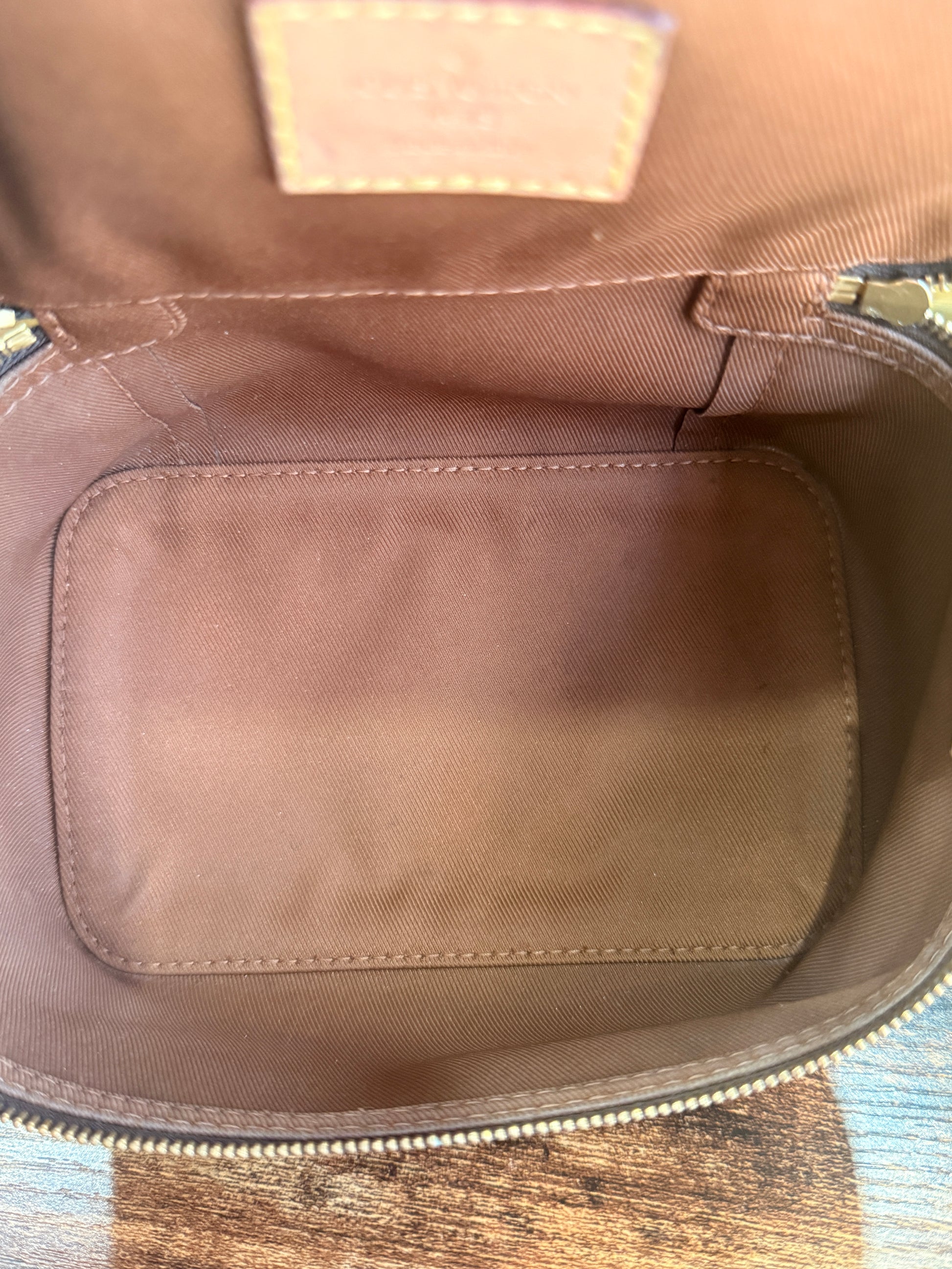 Louis Vuitton Monogram Trousse Blush PM