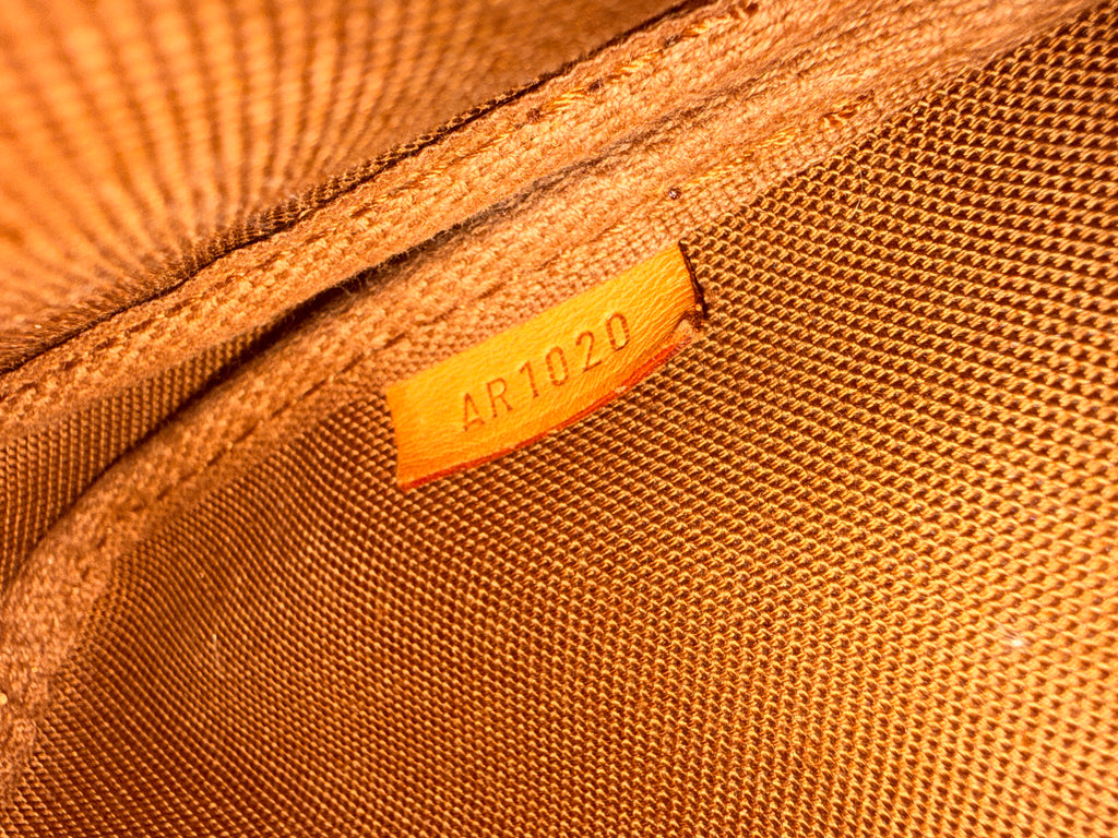 Louis Vuitton Monogram Pochette Accessoires