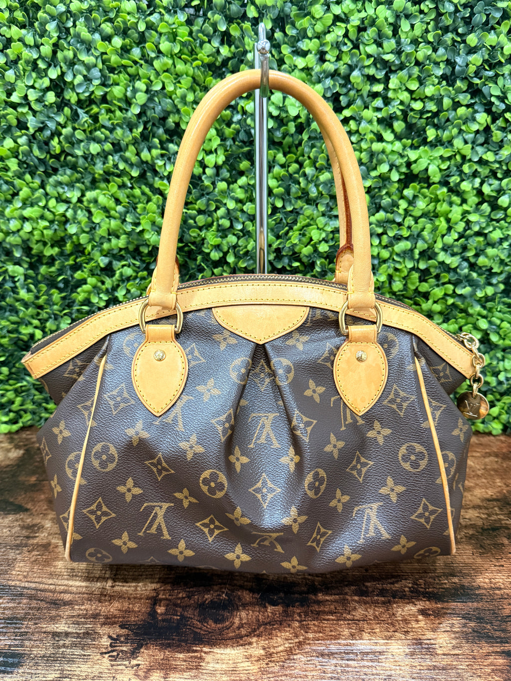 Louis Vuitton Tivoli PM Monogram