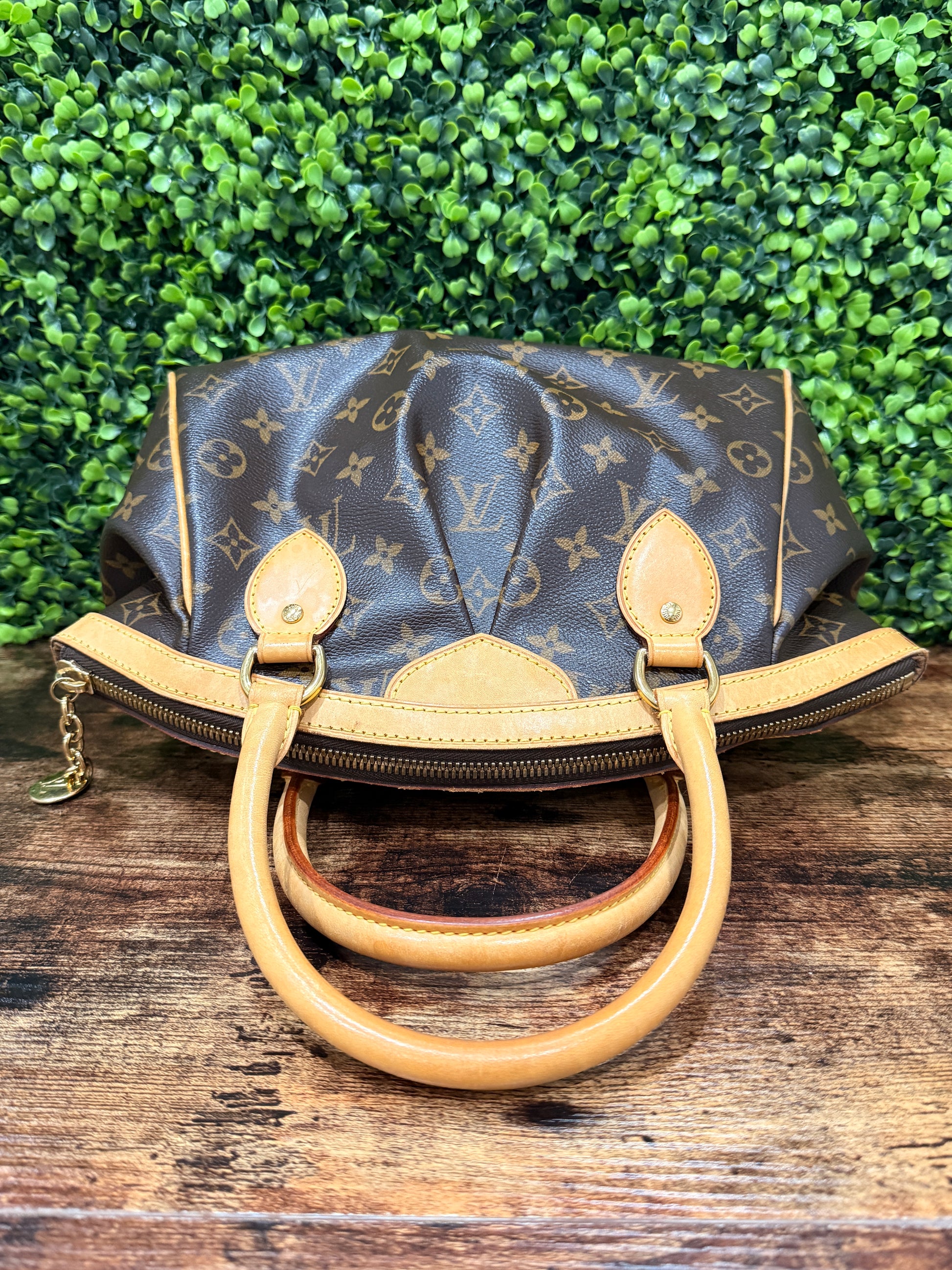 Louis Vuitton Tivoli PM Monogram