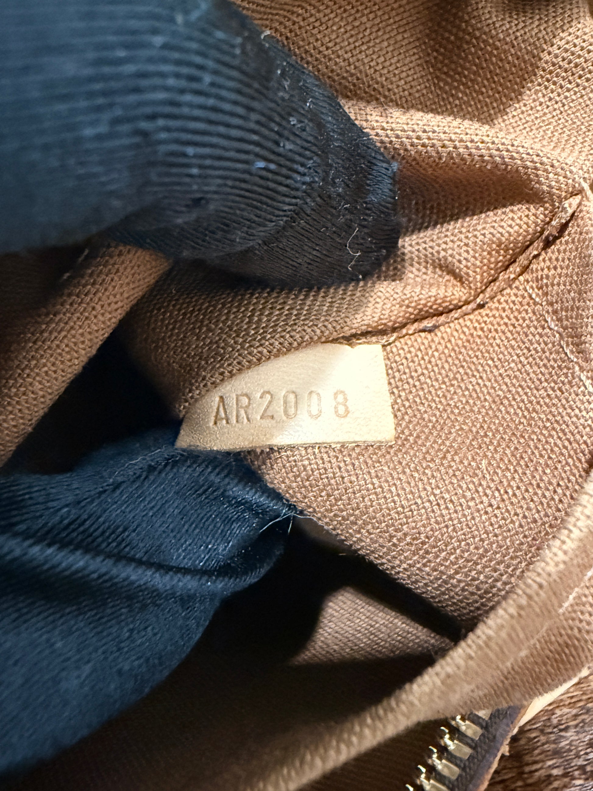 Louis Vuitton Tivoli PM Monogram
