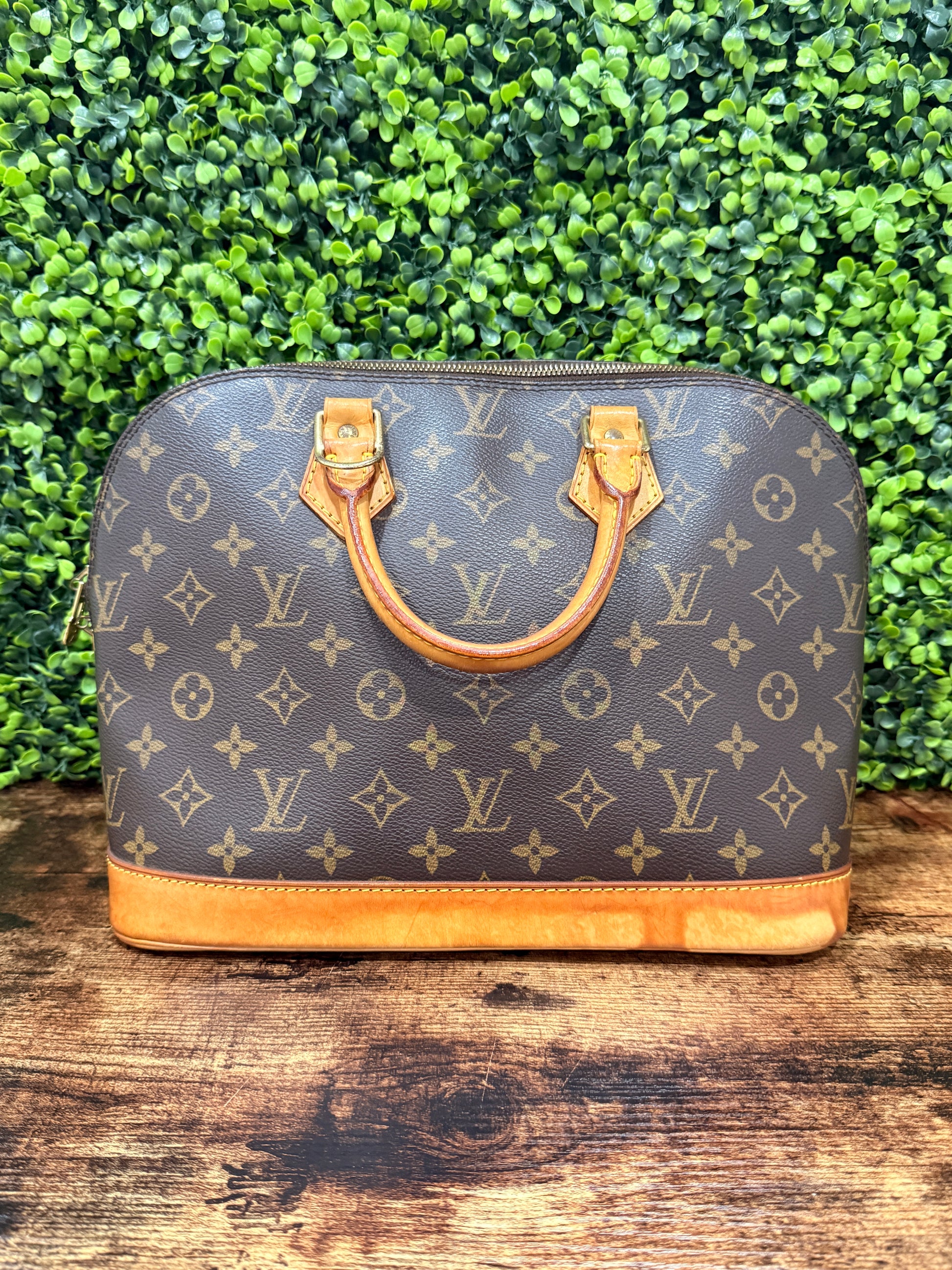 Louis Vuitton Alma PM Monogram