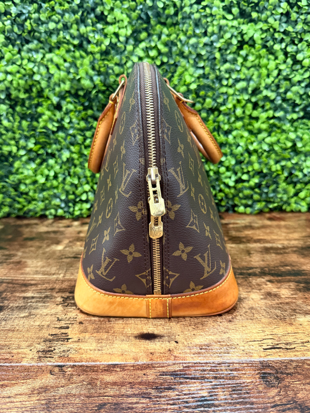 Louis Vuitton Alma PM Monogram