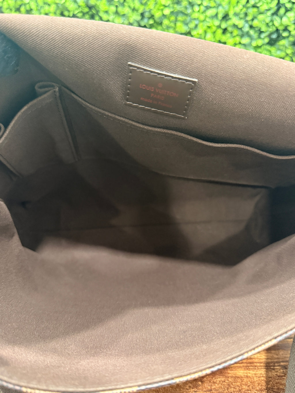Louis Vuitton Damier Ebene Brooklyn MM