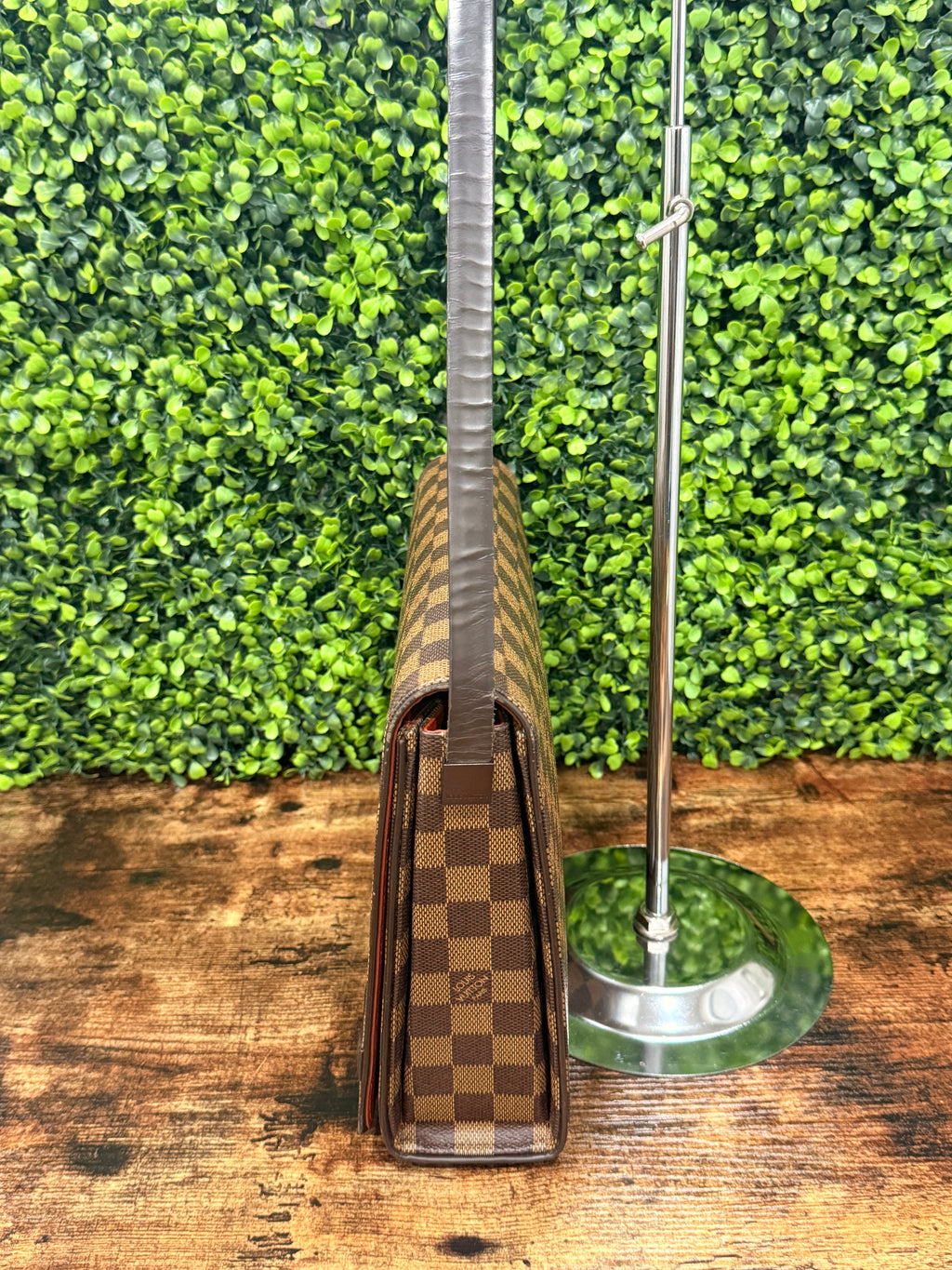 Louis Vuitton Tribeca Carre Damier Ebene