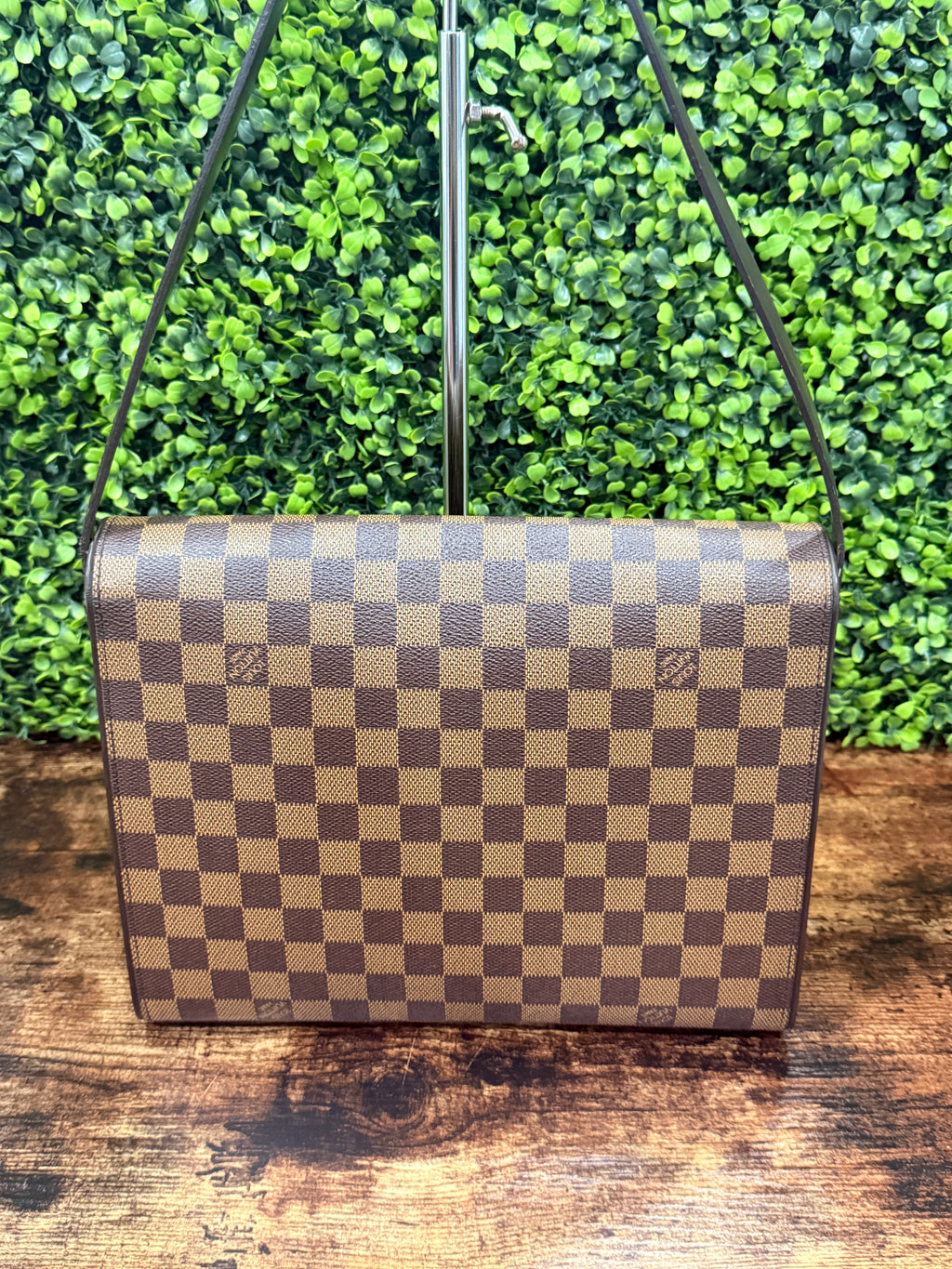 Louis Vuitton Tribeca Carre Damier Ebene