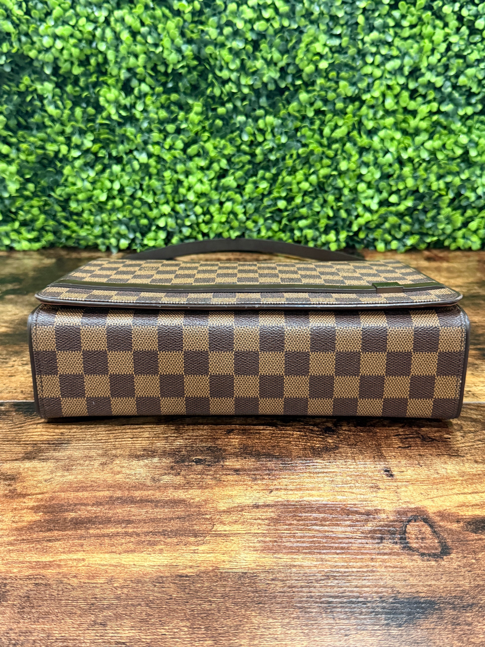 Louis Vuitton Tribeca Carre Damier Ebene