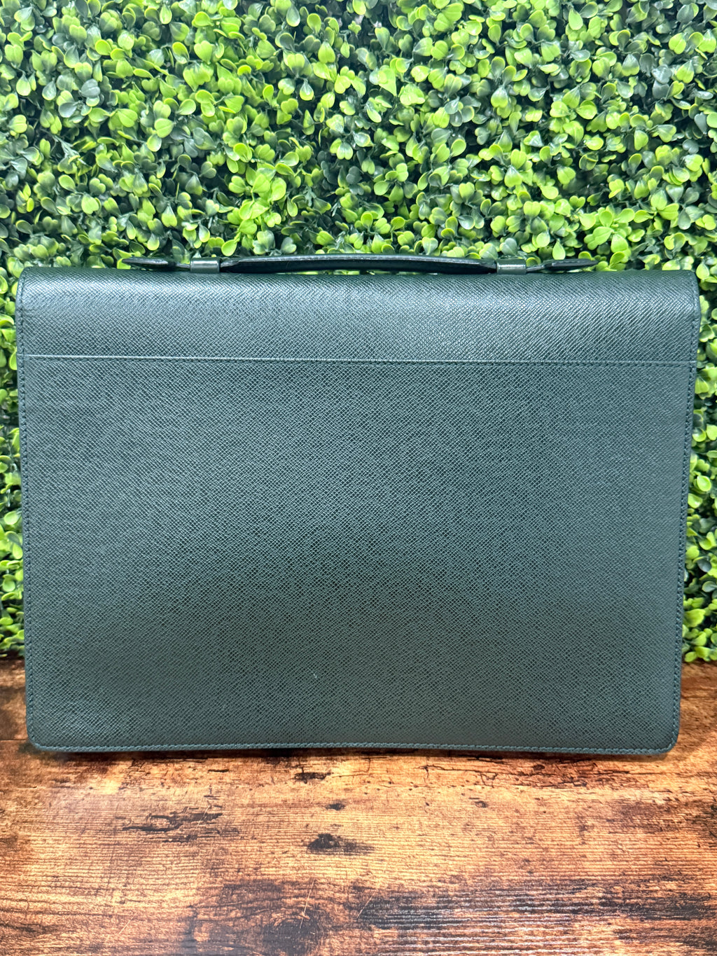 Louis Vuitton Taiga Serviette Clado Briefcase