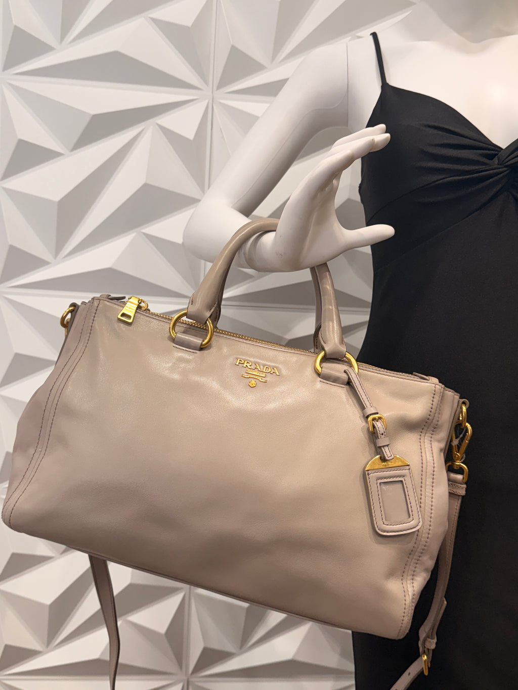 Prada Beige Vitello Daino