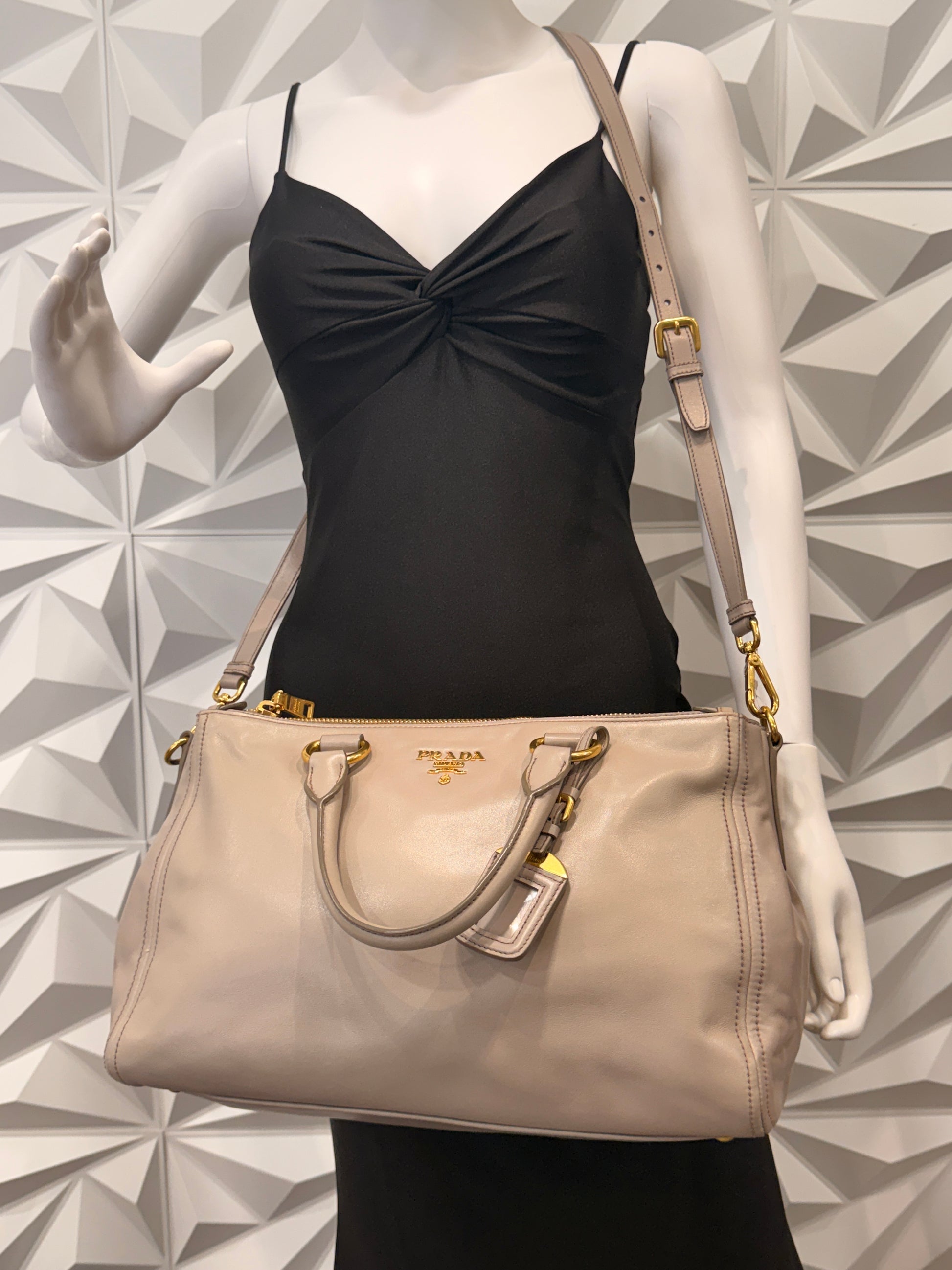 Prada Beige Vitello Daino