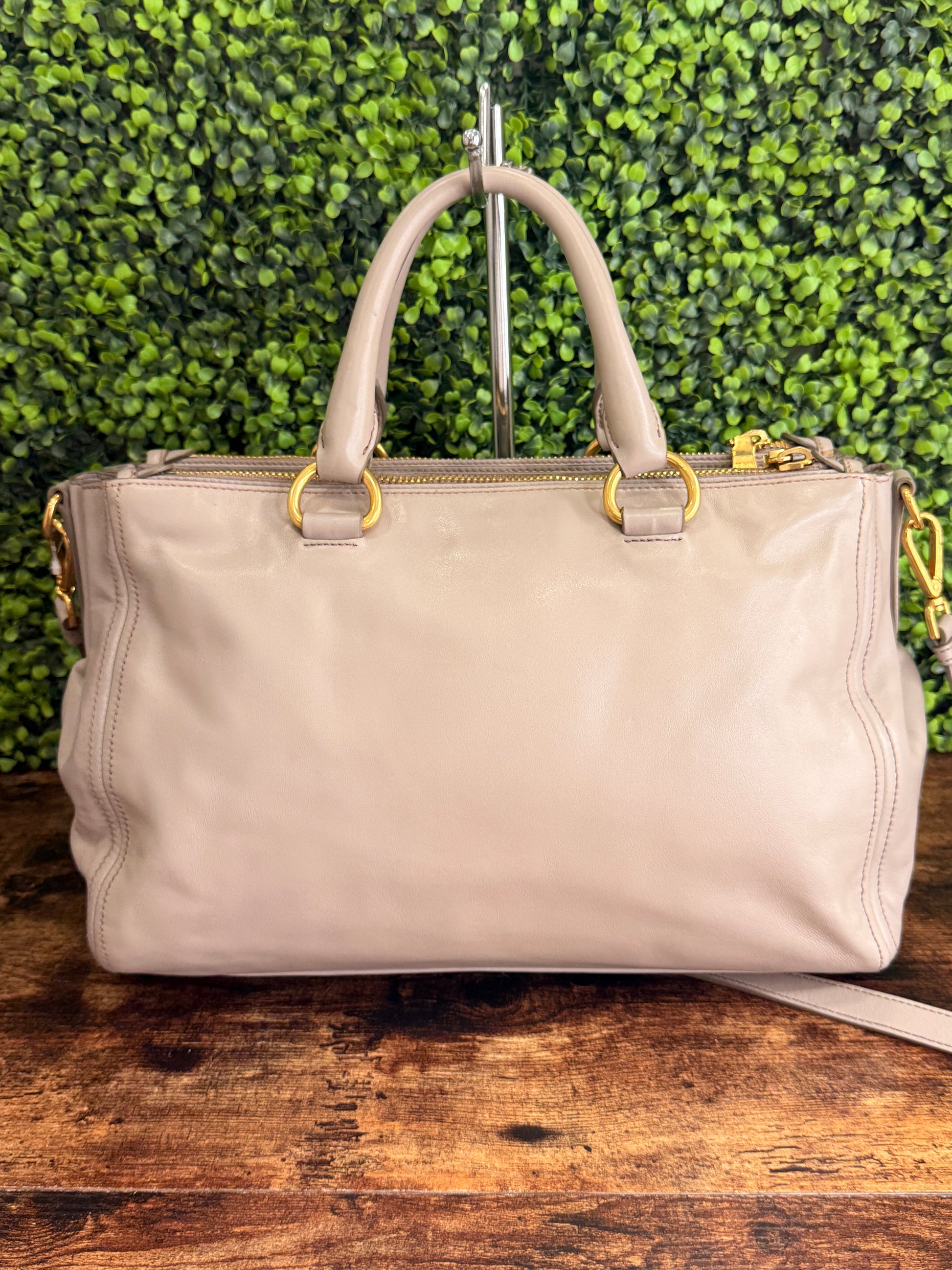Prada Beige Vitello Daino