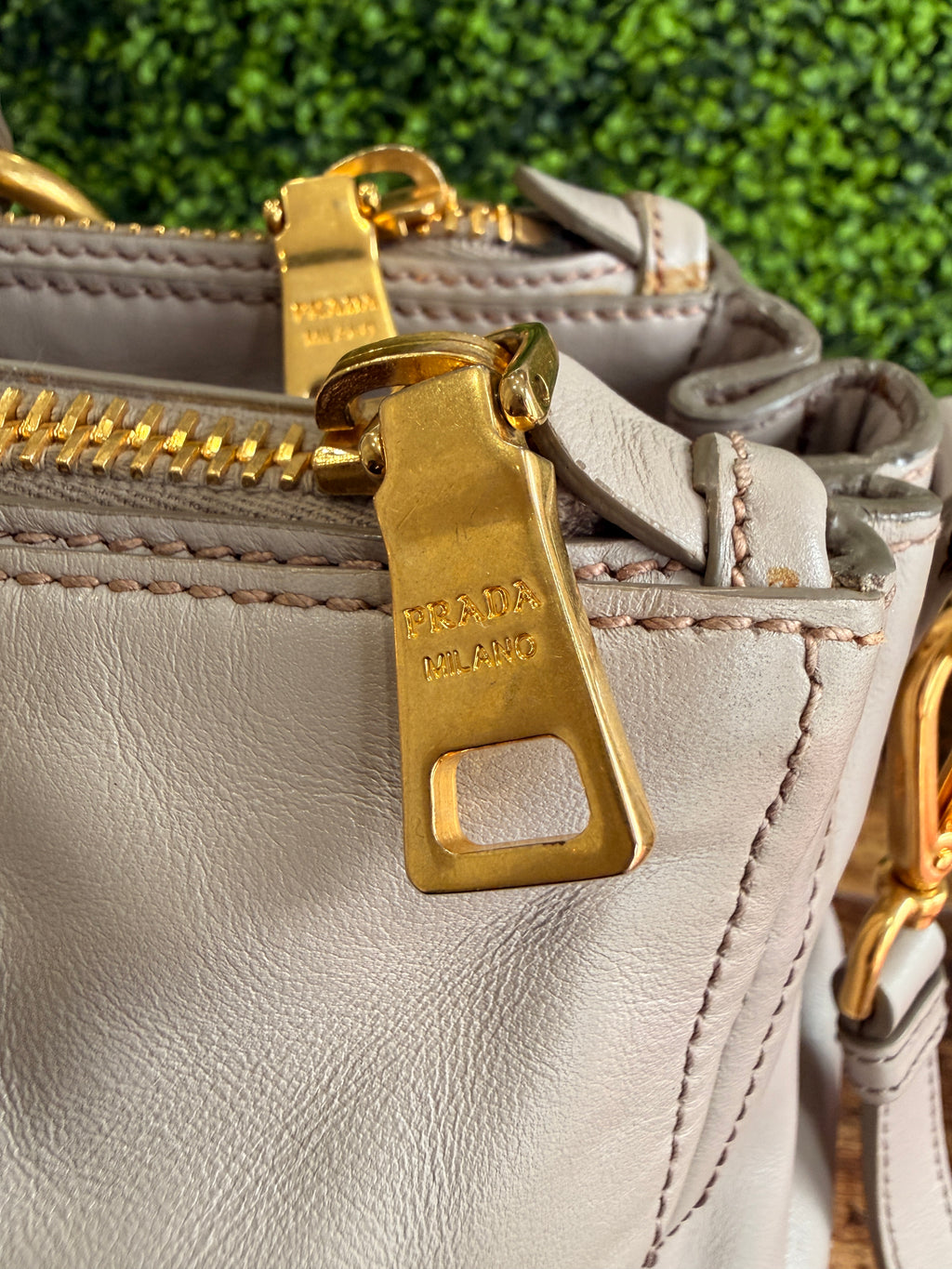 Prada Beige Vitello Daino