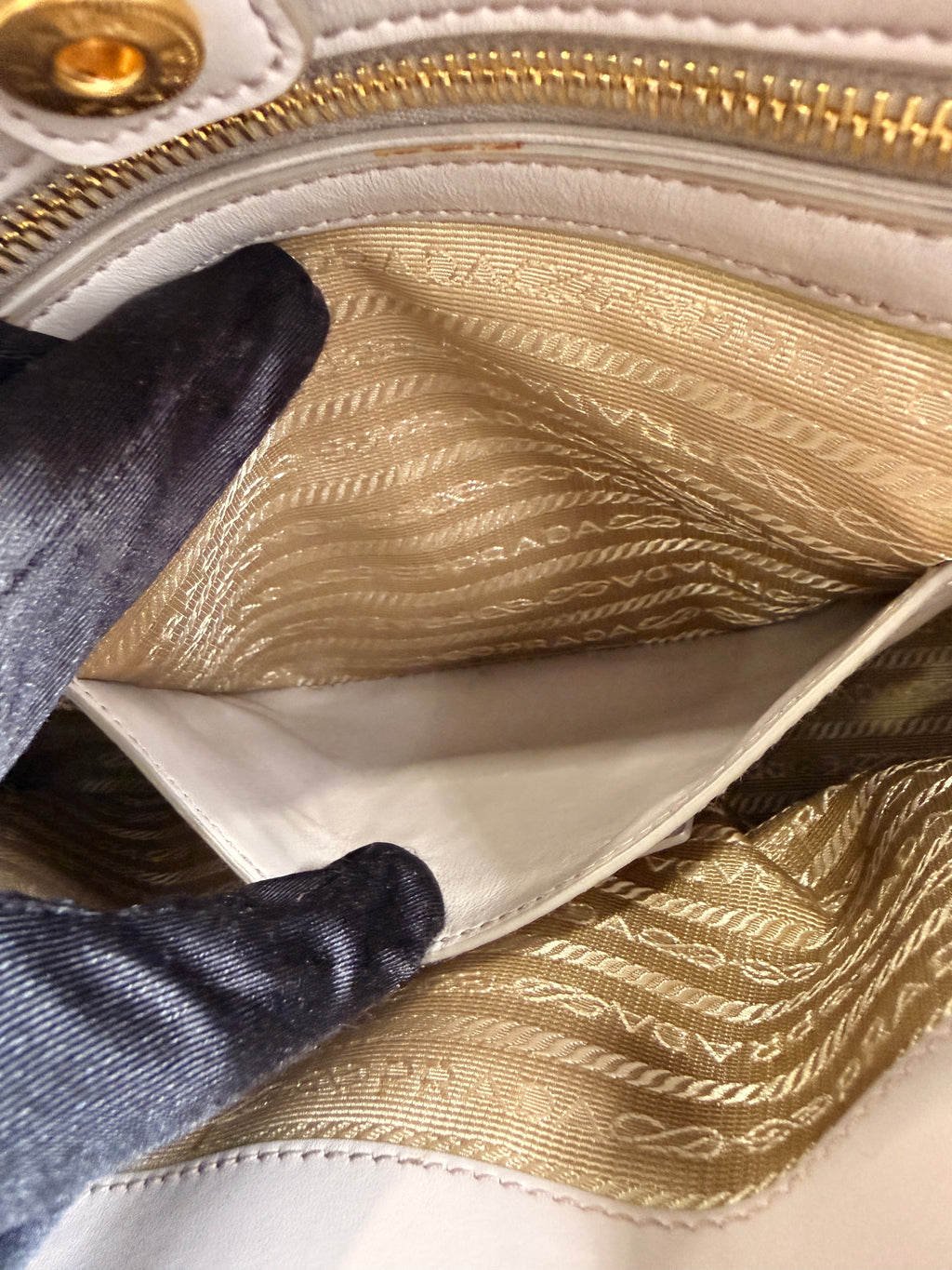 Prada Beige Vitello Daino
