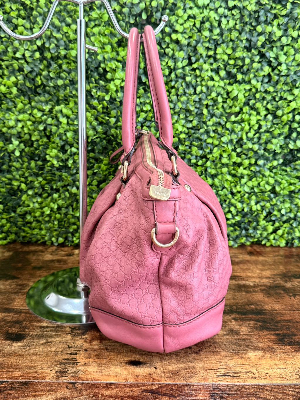 Gucci GG Canvas Pink Sukey