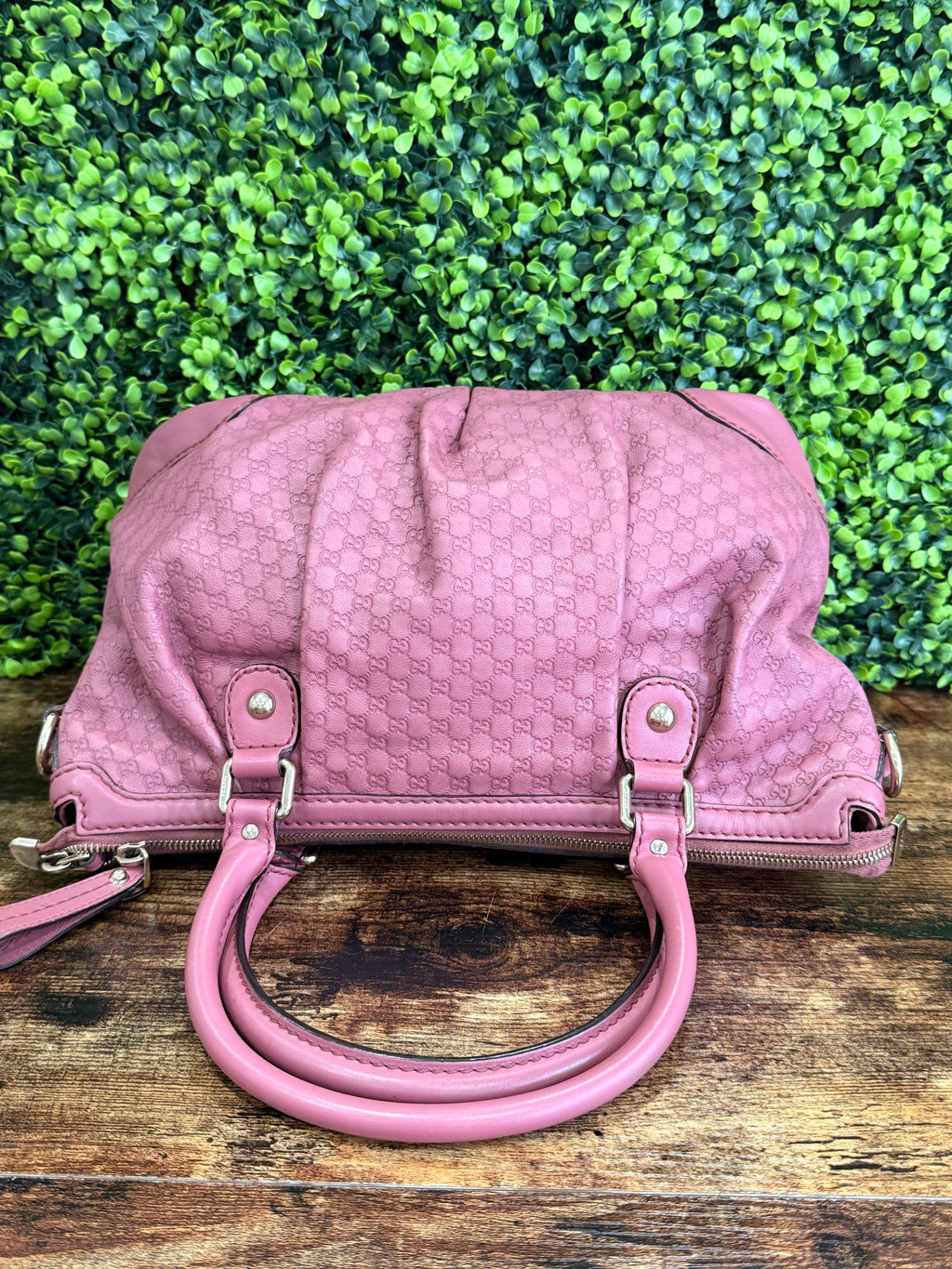 Gucci GG Canvas Pink Sukey