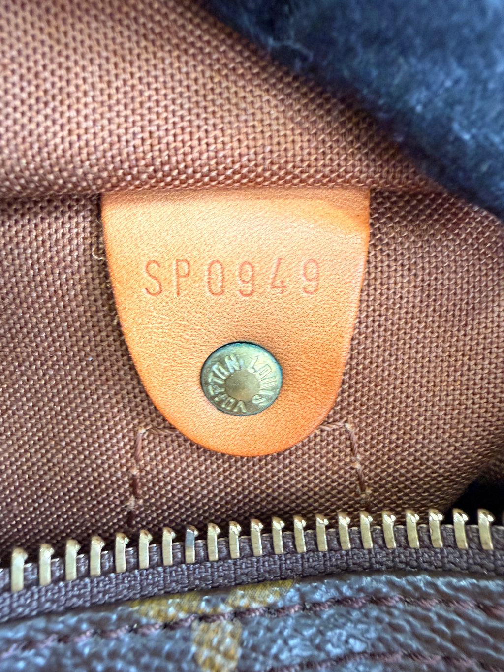 Louis Vuitton Monogram Speedy 30