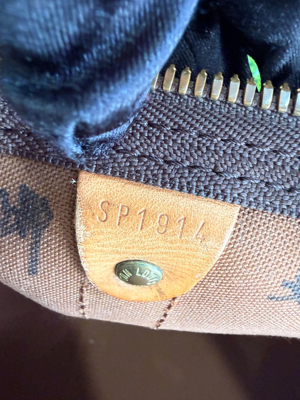 Louis Vuitton Monogram Keepall 45