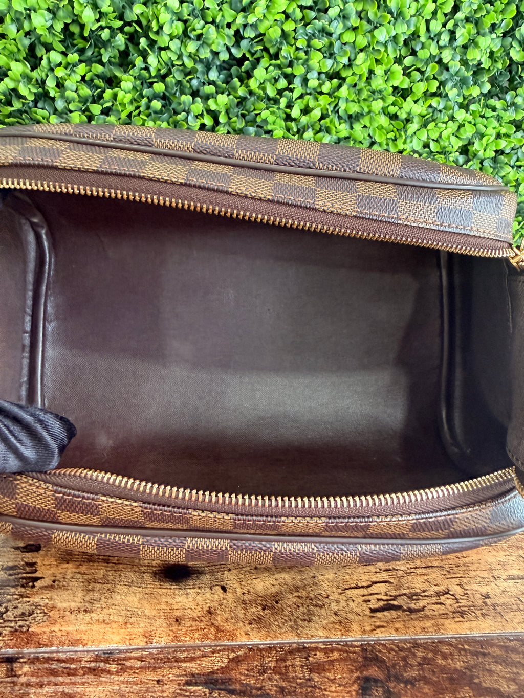 Louis Vuitton Damier Ebene Canvas King Size Trousse Toiletry