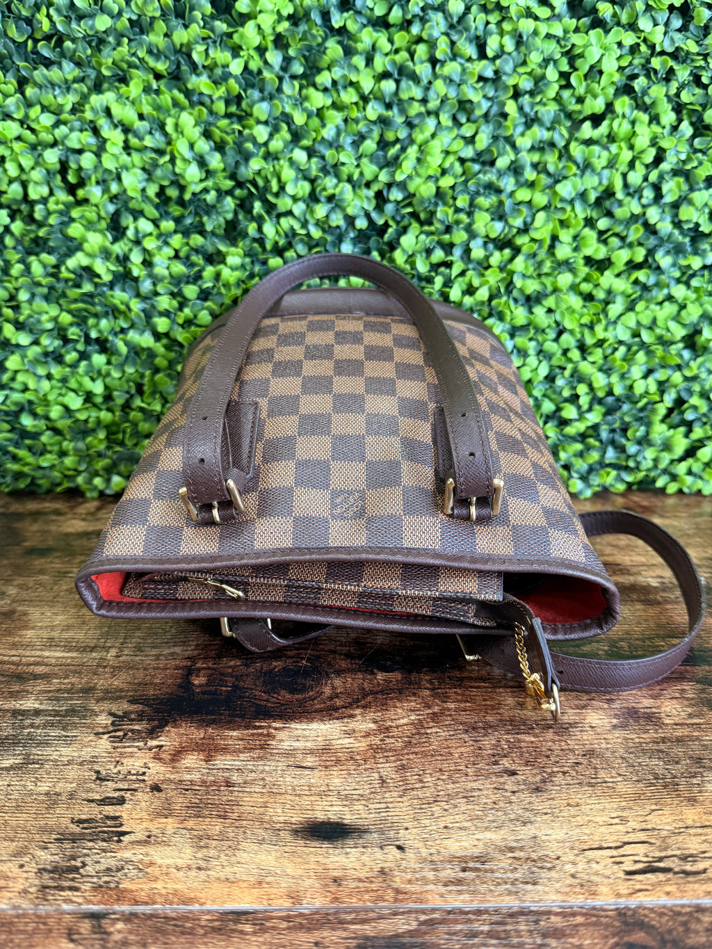 Louis Vuitton Marais Damier Ebene