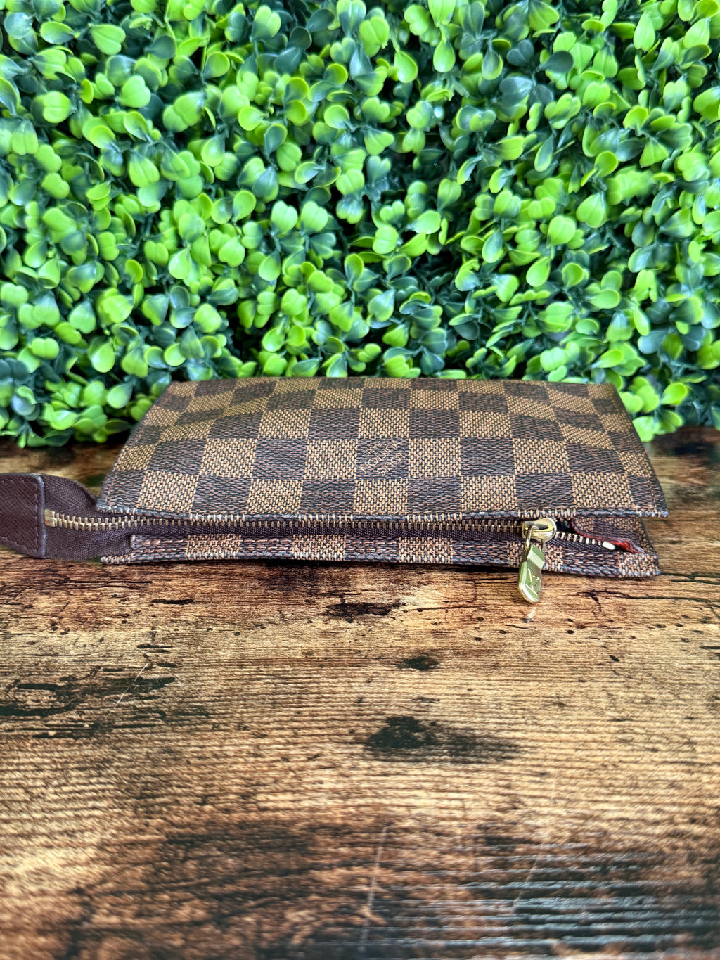 Louis Vuitton Marais Damier Ebene