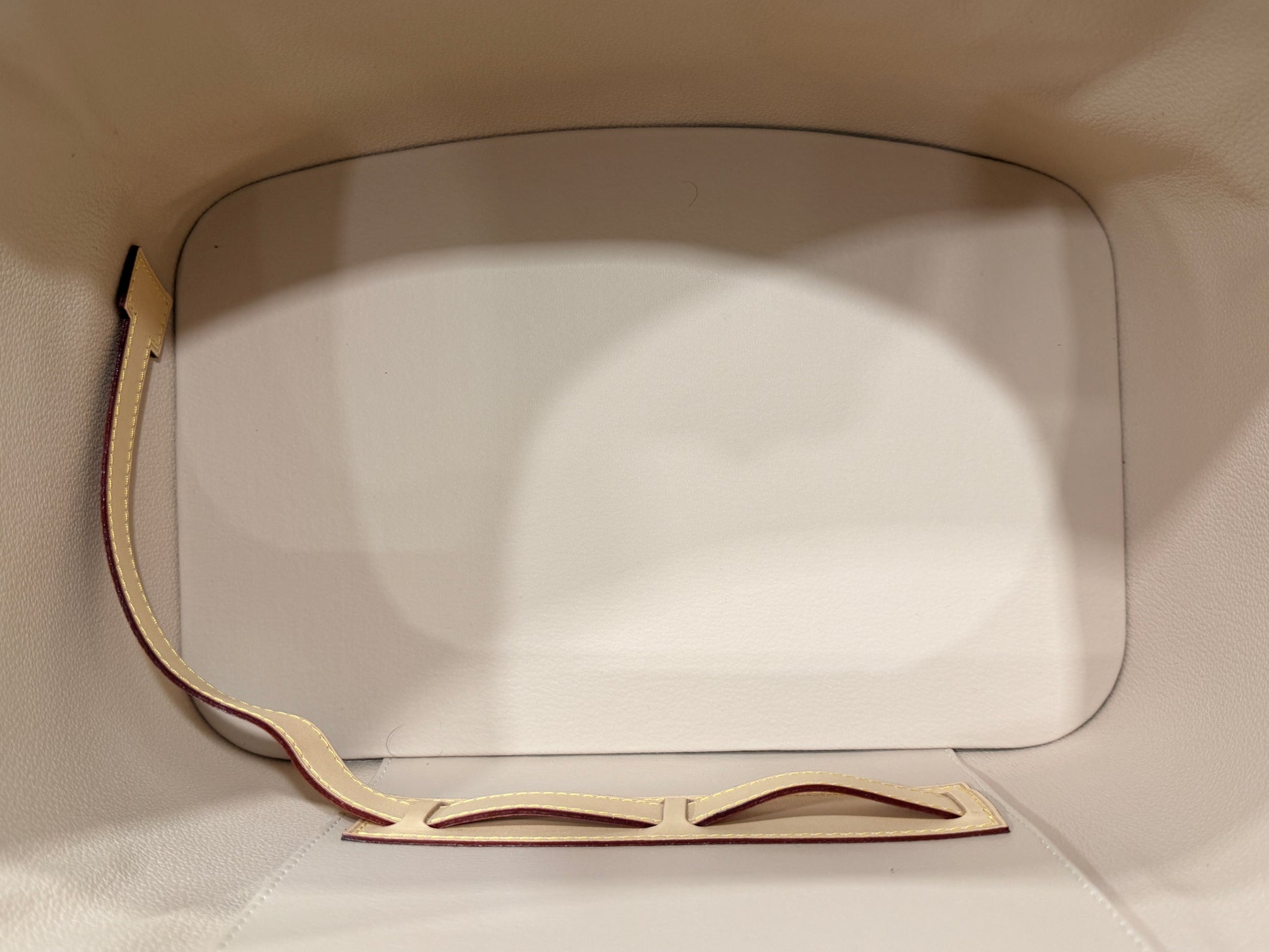 Louis Vuitton Monogram Nice Vanity Case