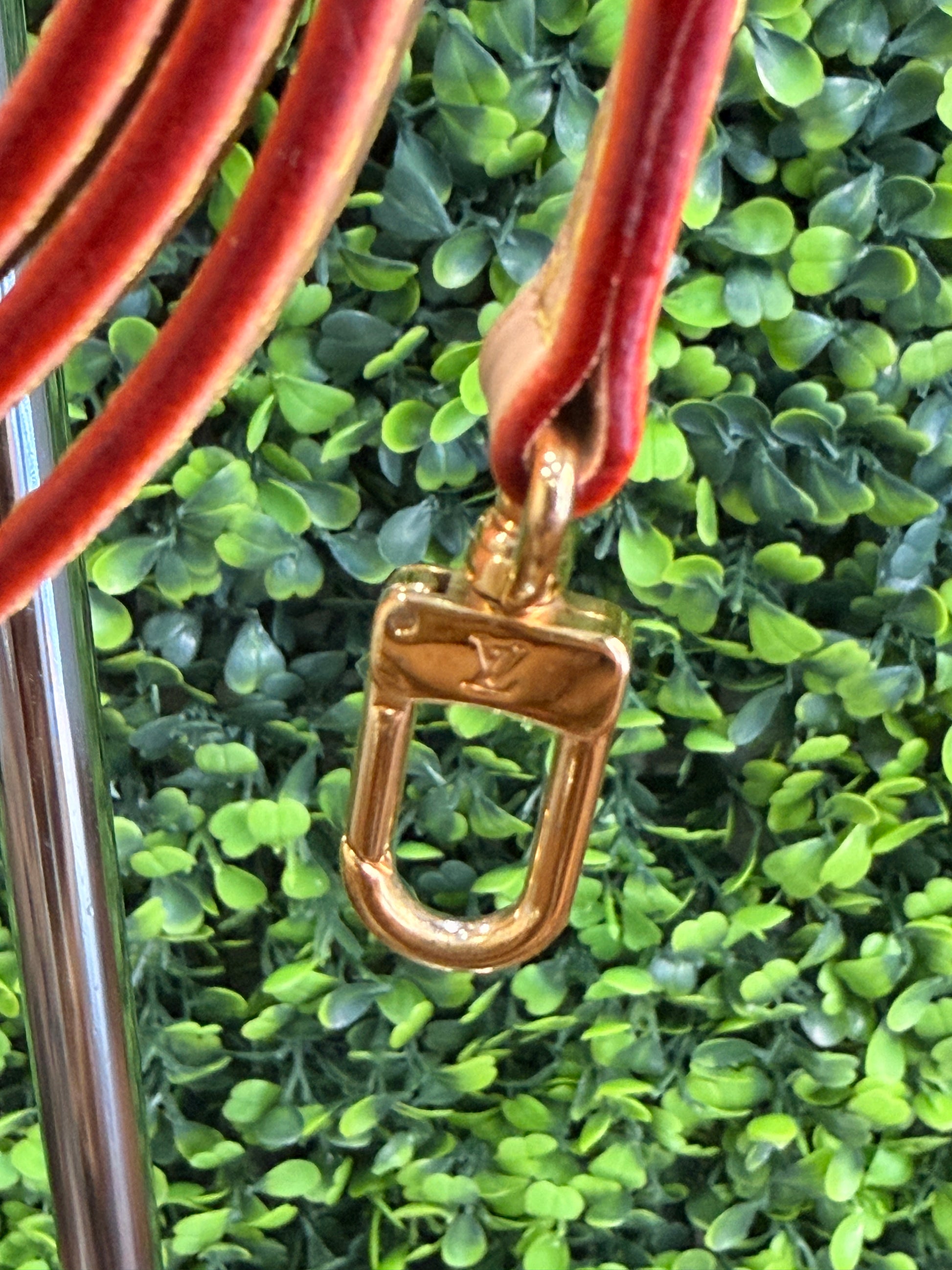 Louis Vuitton Adjustable Vachetta Strap
