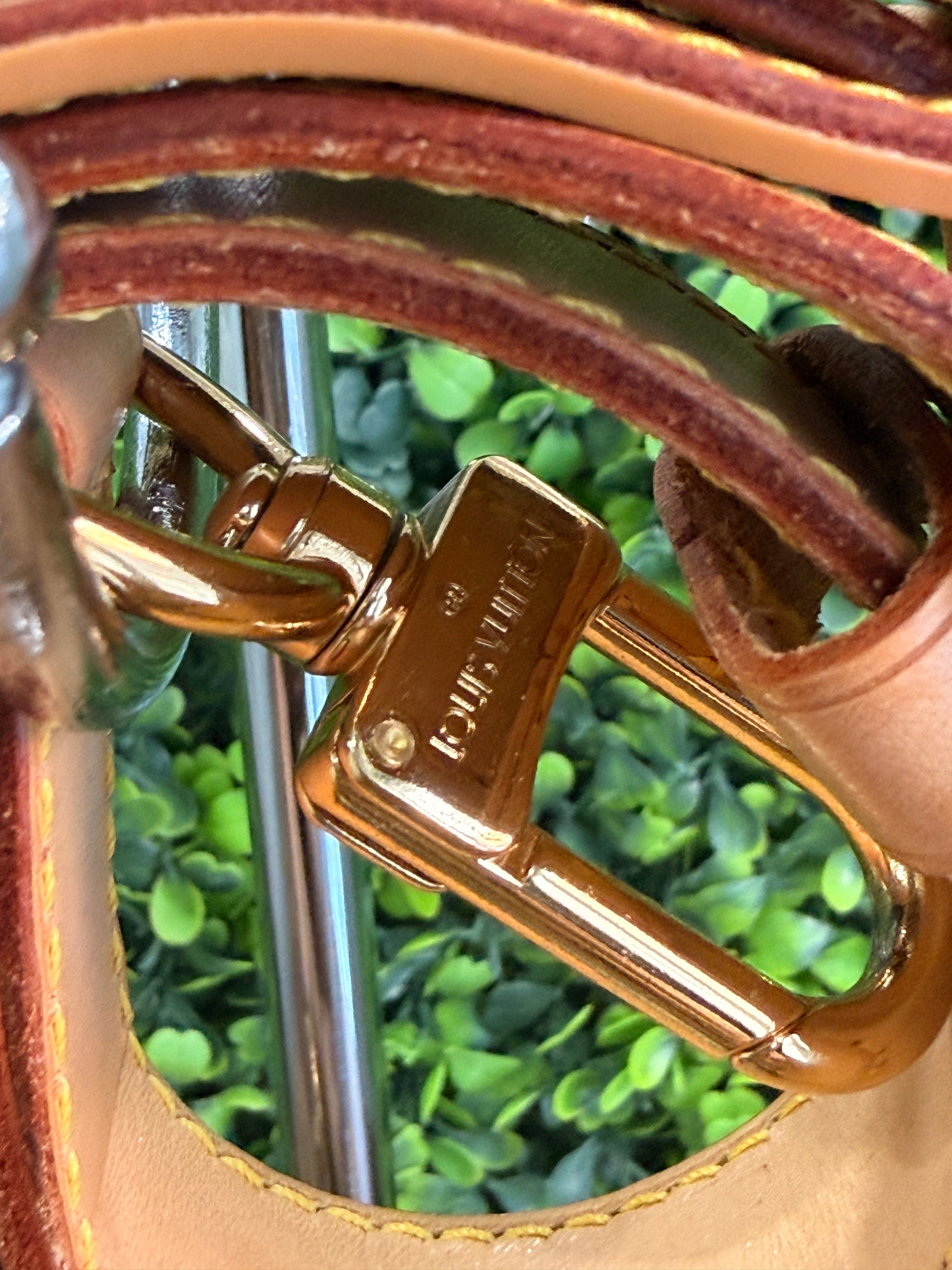 Louis Vuitton Vachetta Shoulder Bandouliere Strap
