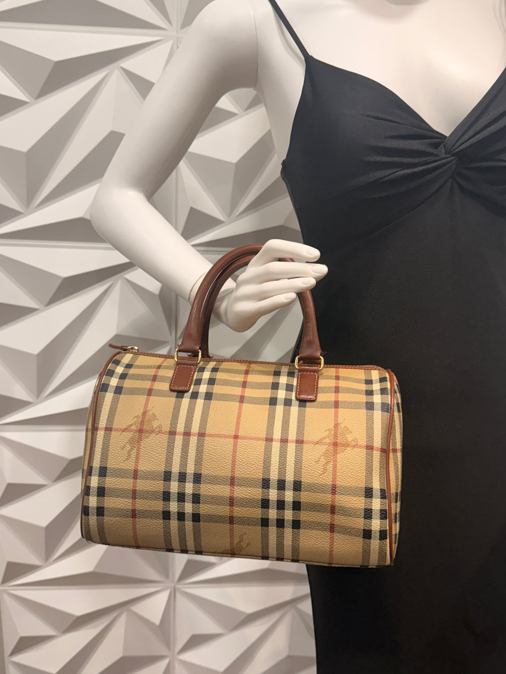 Burberry Boston Bag Nova Check
