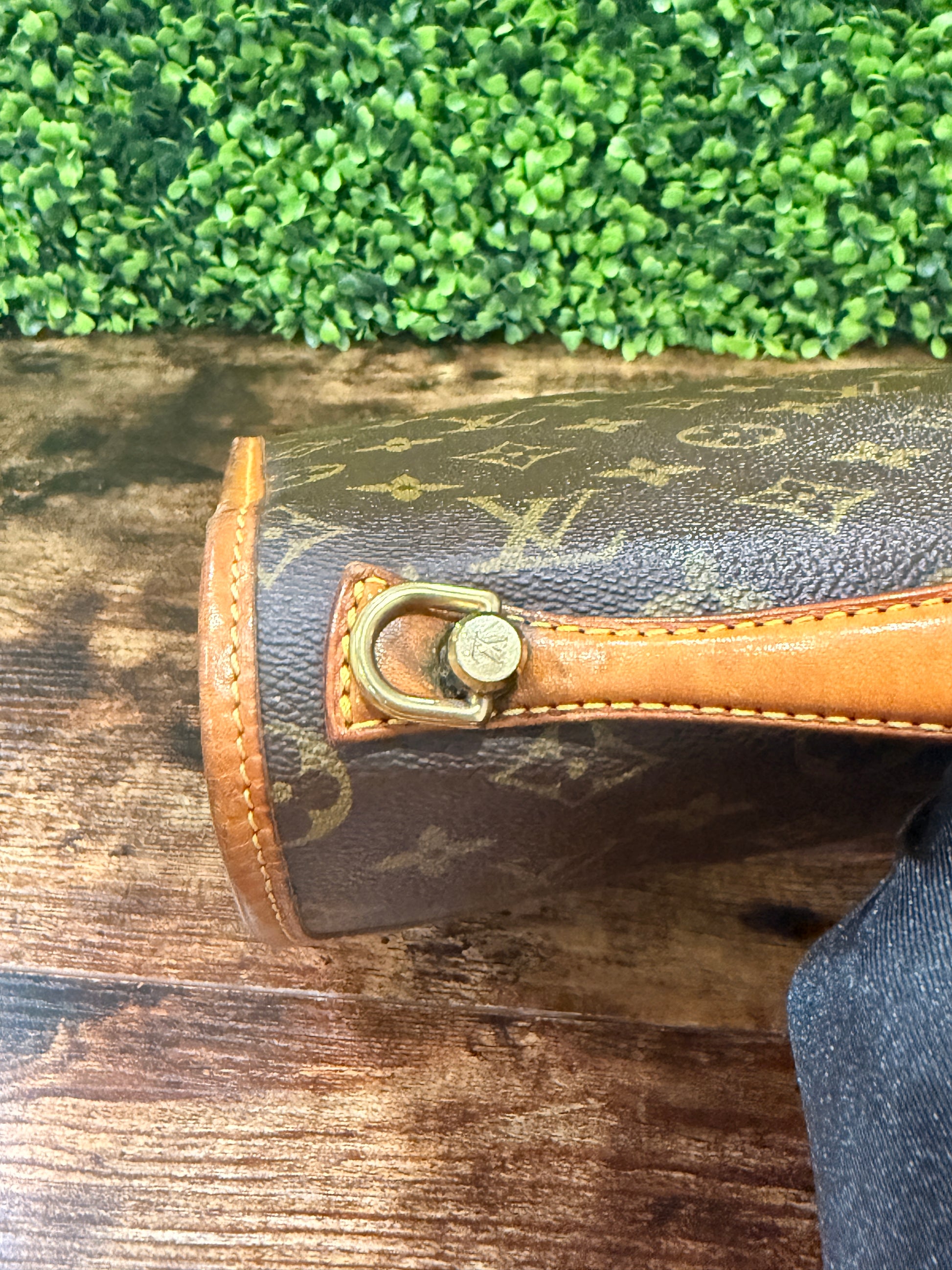 Louis Vuitton Bel Air PM Monogram