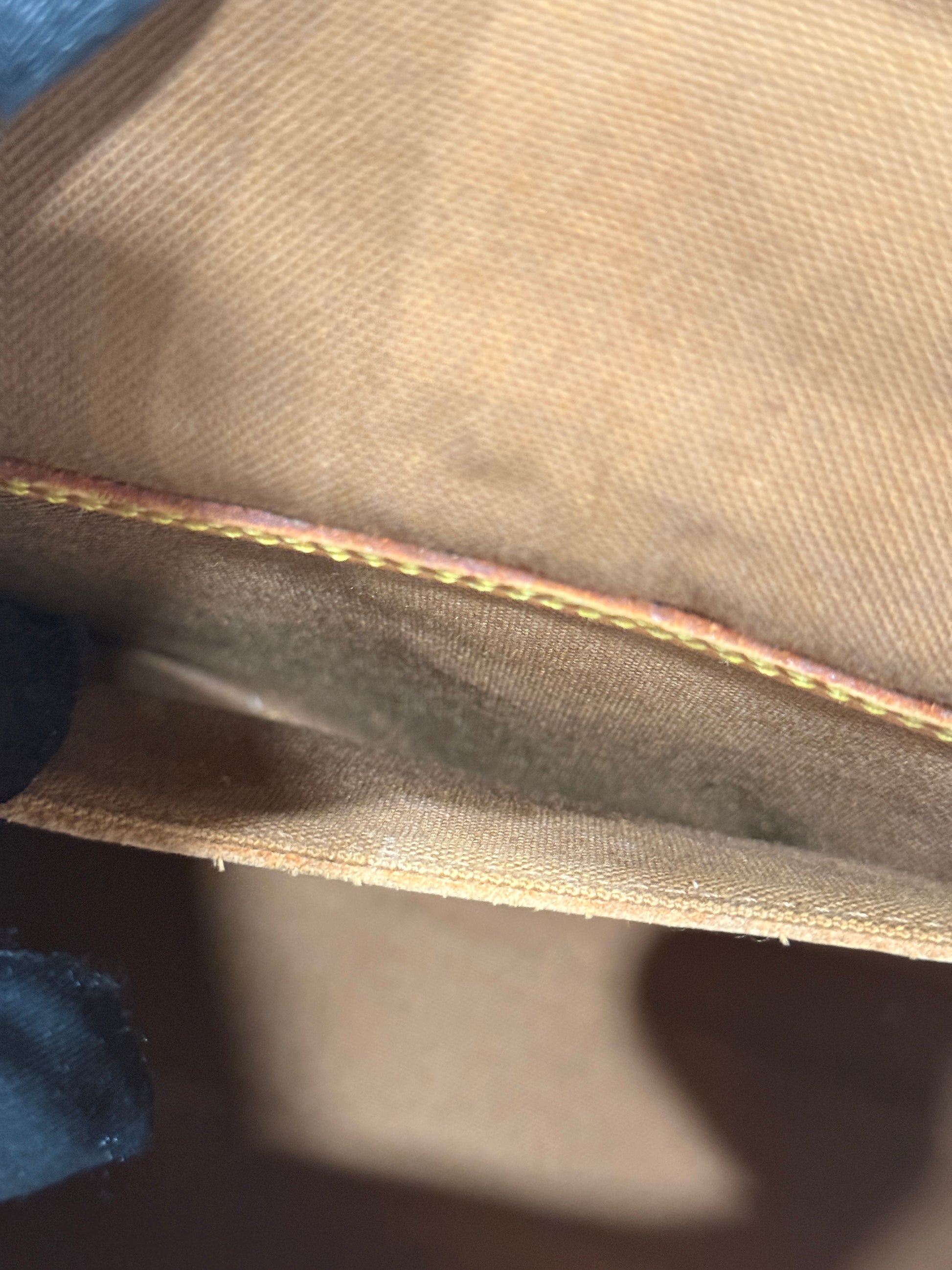 Louis Vuitton Bel Air PM Monogram