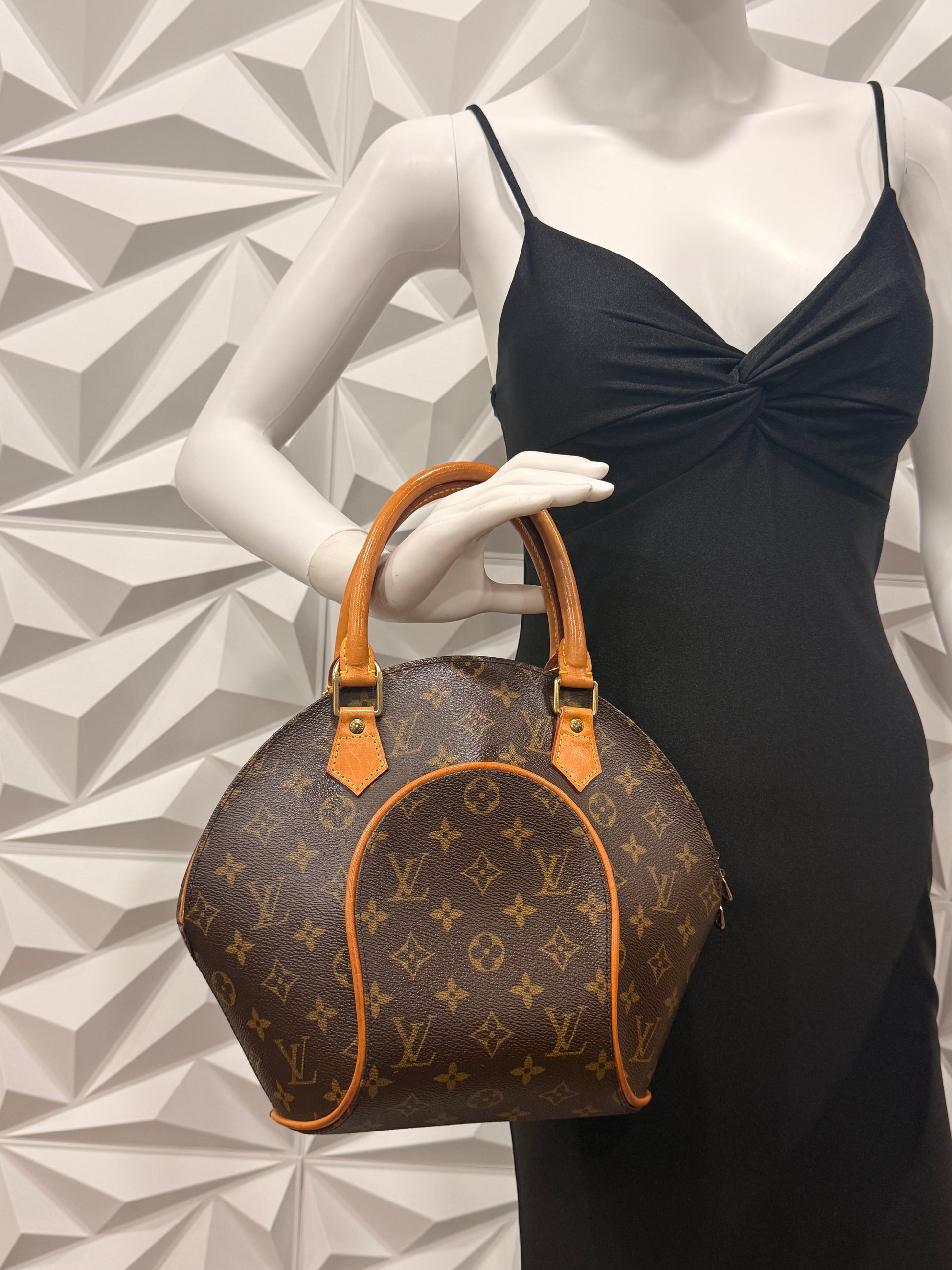 Louis Vuitton Ellipse PM Monogram