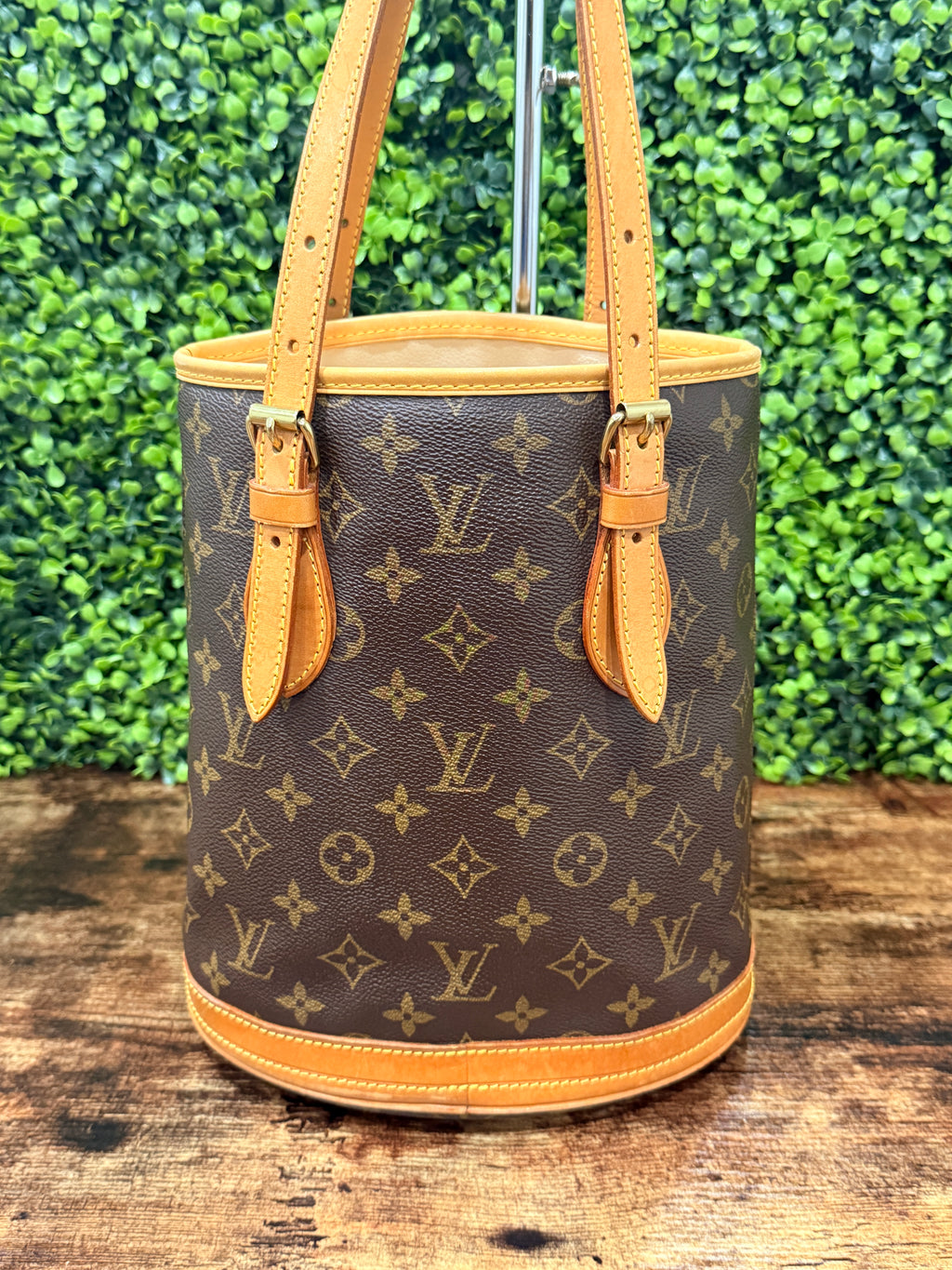 Louis Vuitton Bucket PM Monogram