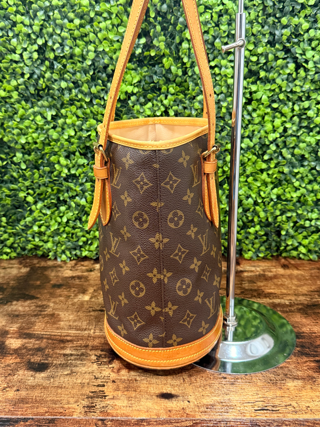 Louis Vuitton Bucket PM Monogram