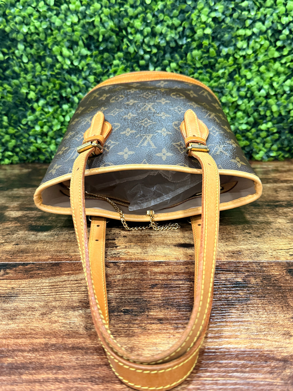 Louis Vuitton Bucket PM Monogram