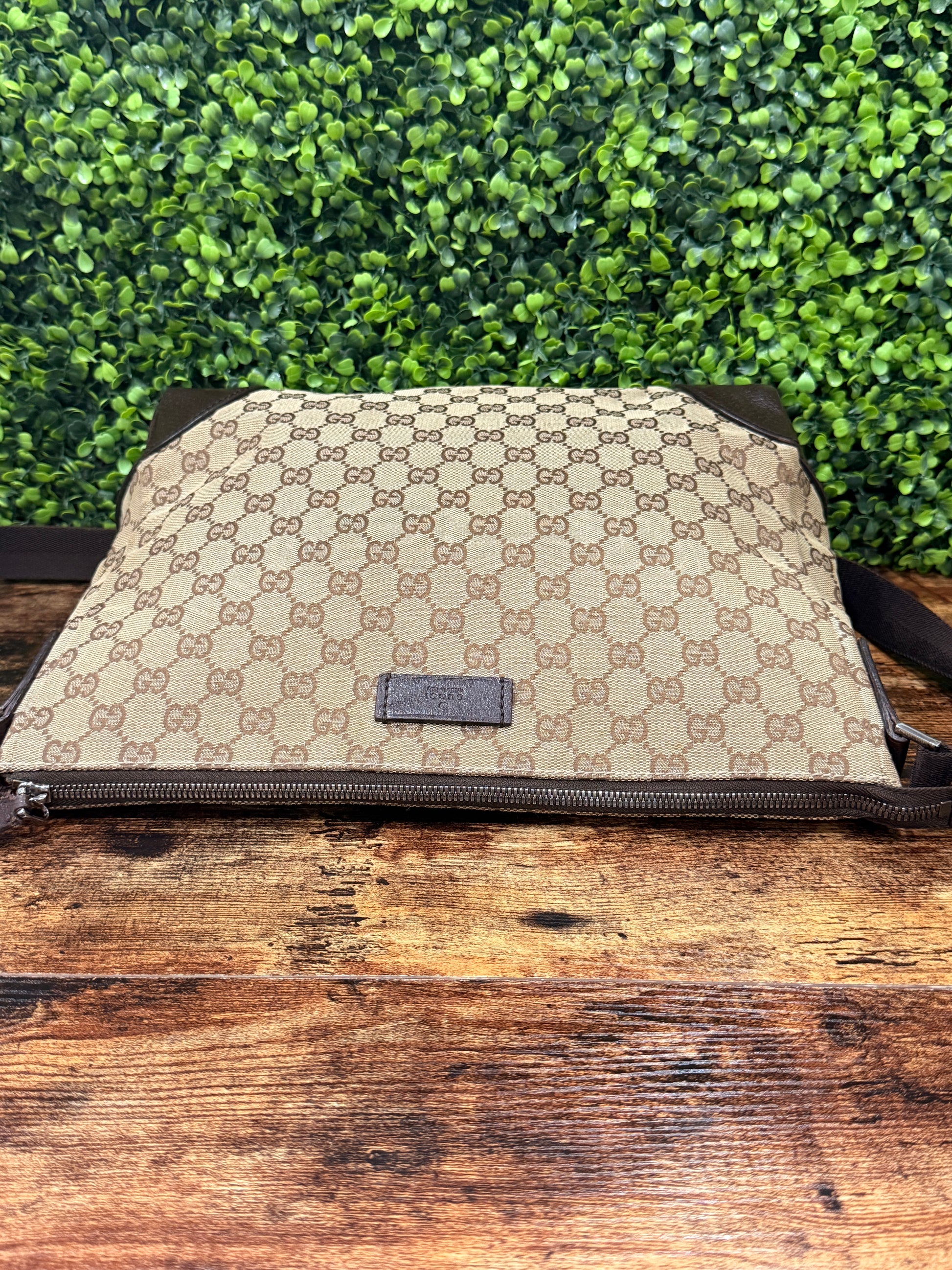 Gucci GG Canvas Joy Messenger Bag