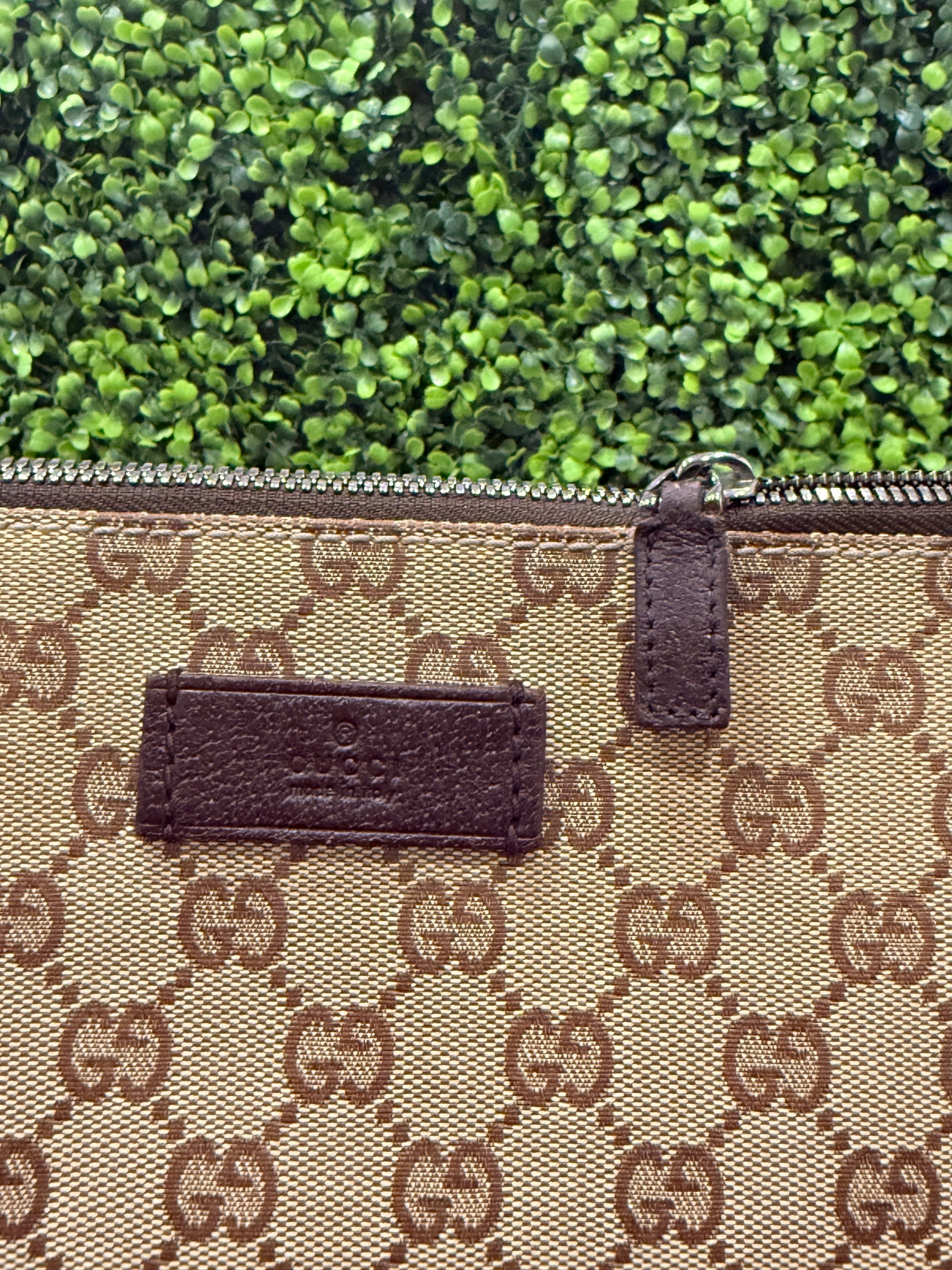 Gucci GG Canvas Joy Messenger Bag